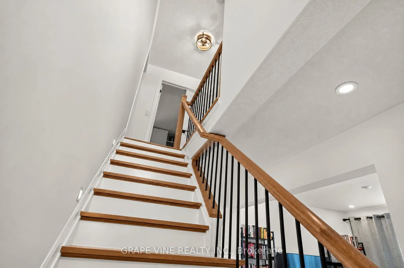 107 Tartan Drive
