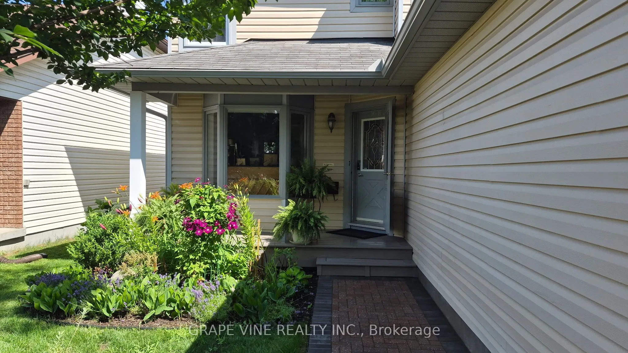 107 Tartan Drive