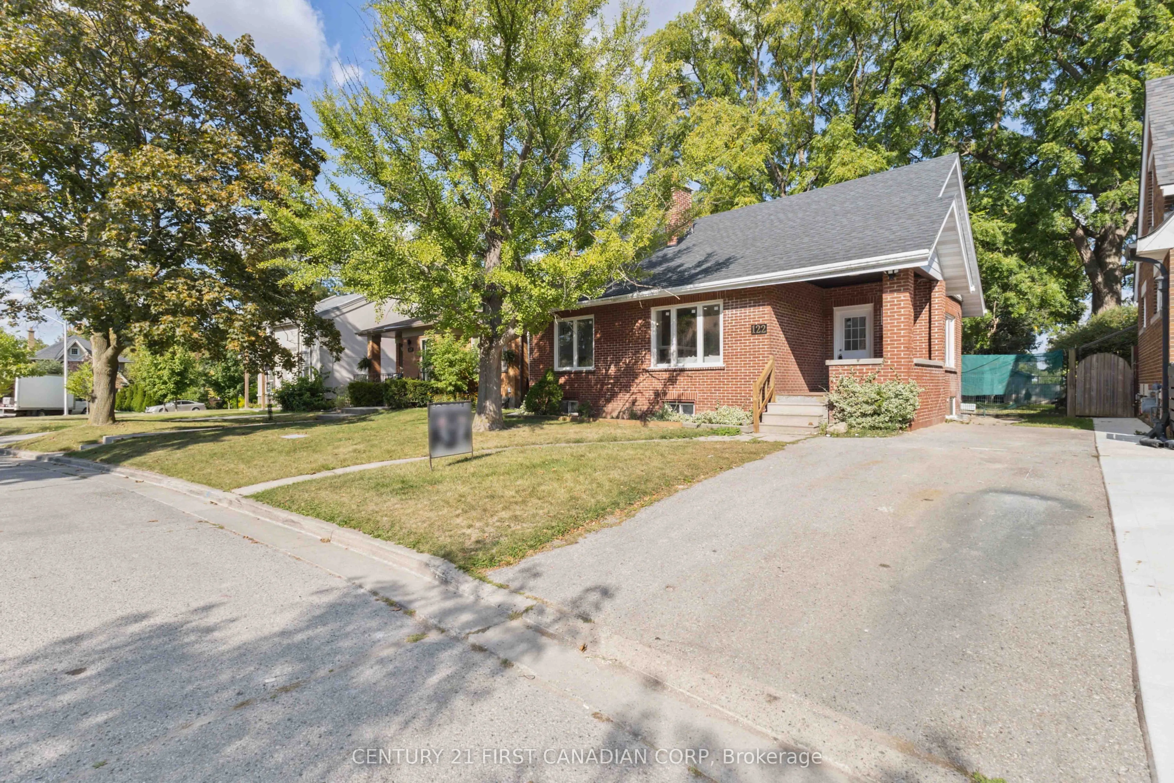 122 Windsor Crescent #Main