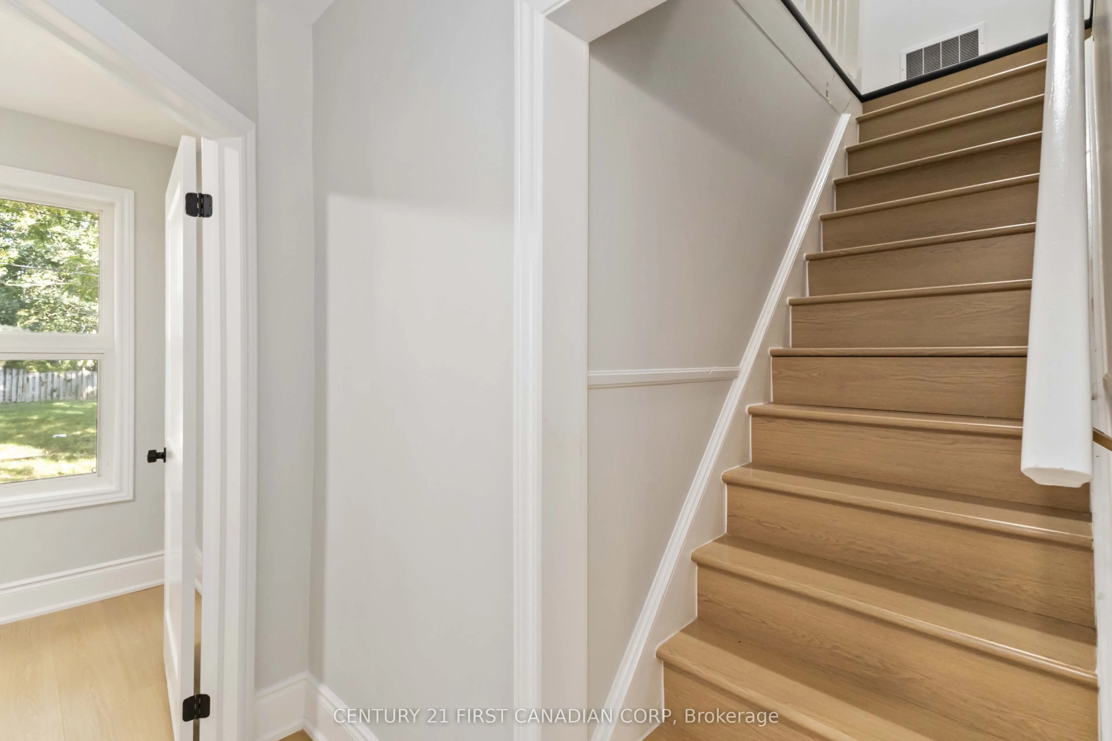122 Windsor Crescent