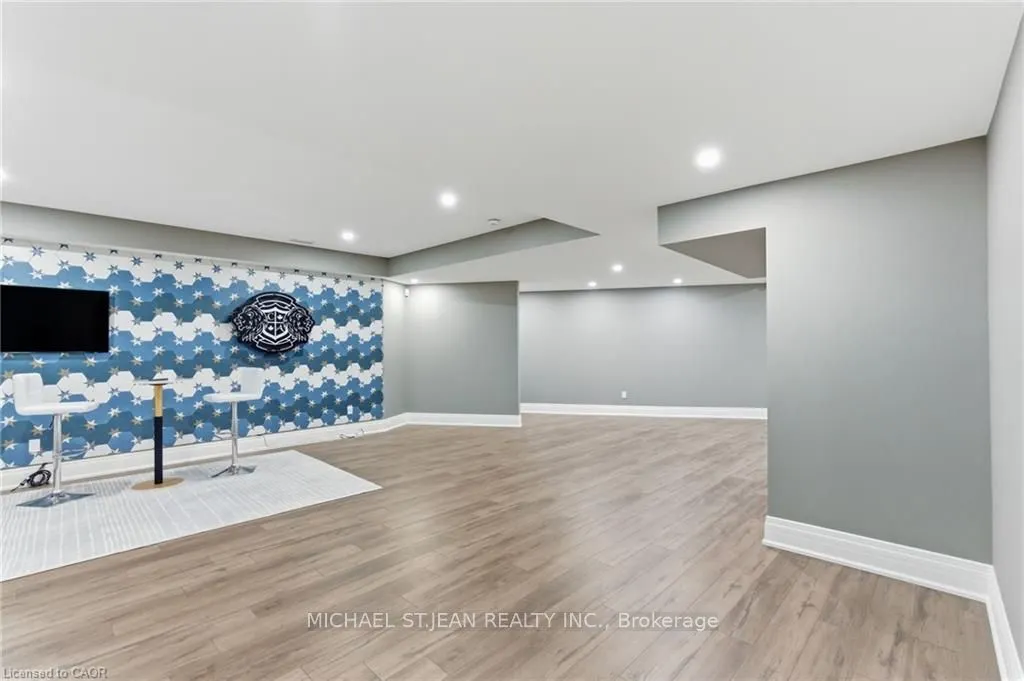 5 Kramer Court