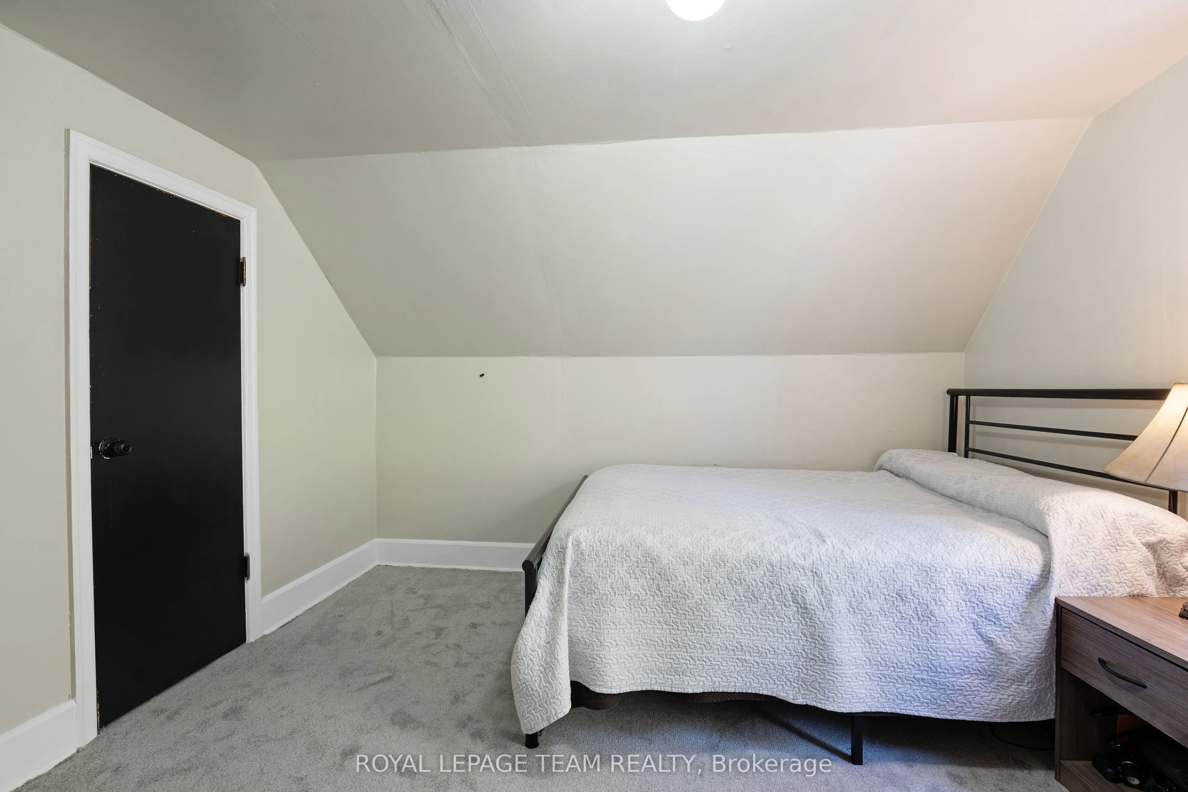 29 David St Street