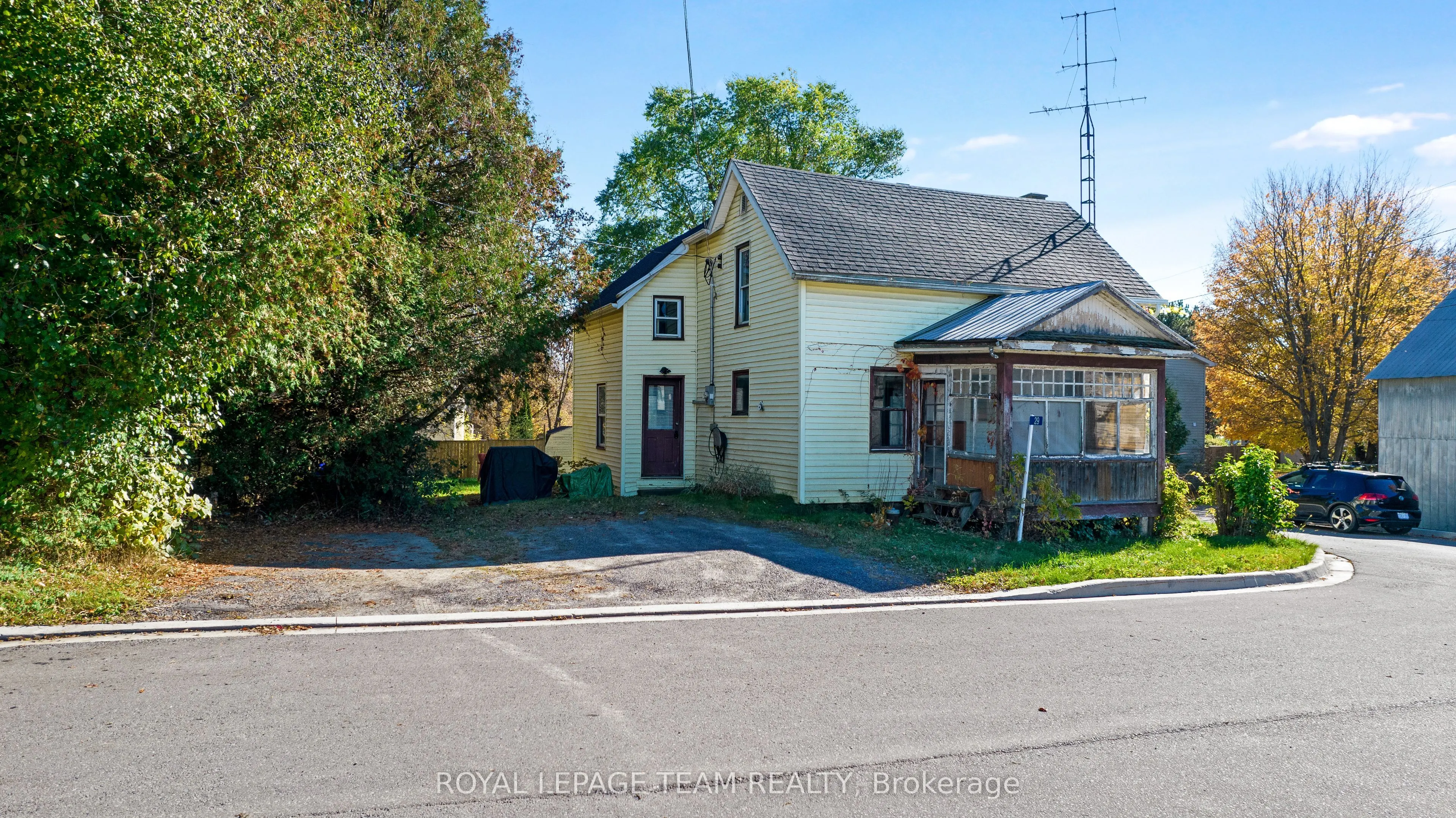 29 David St Street