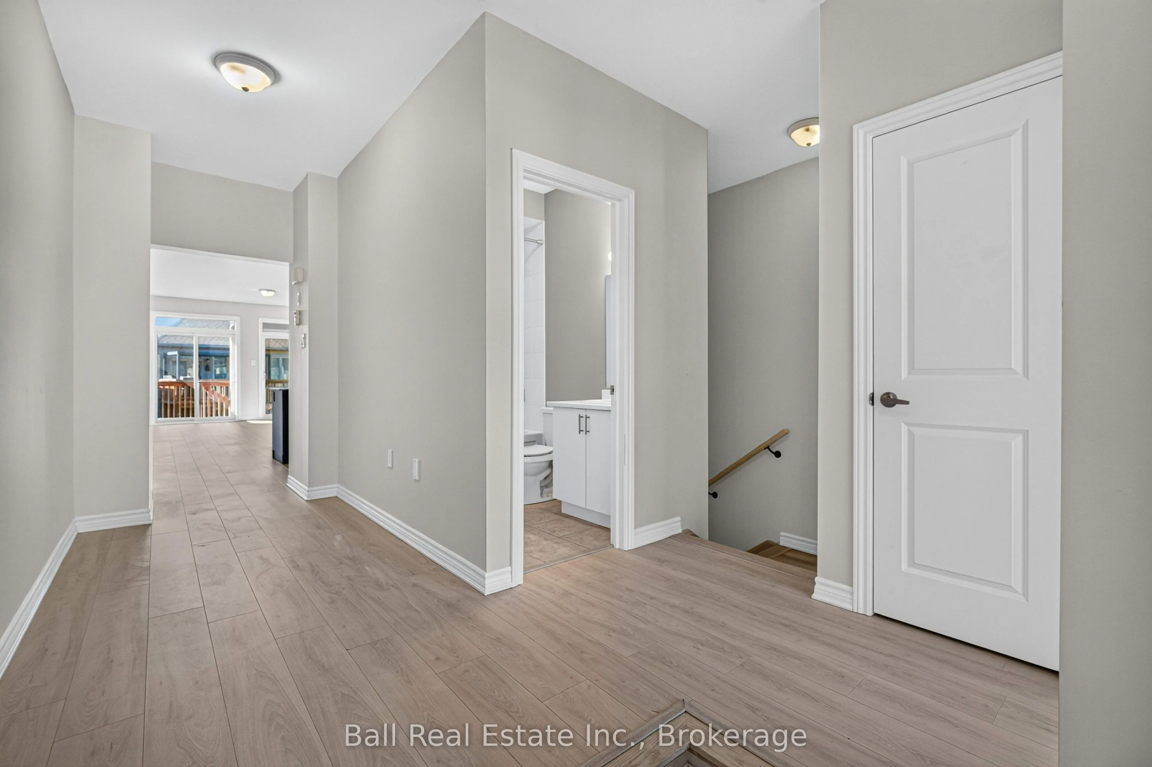 17 Lakewood Crescent #26