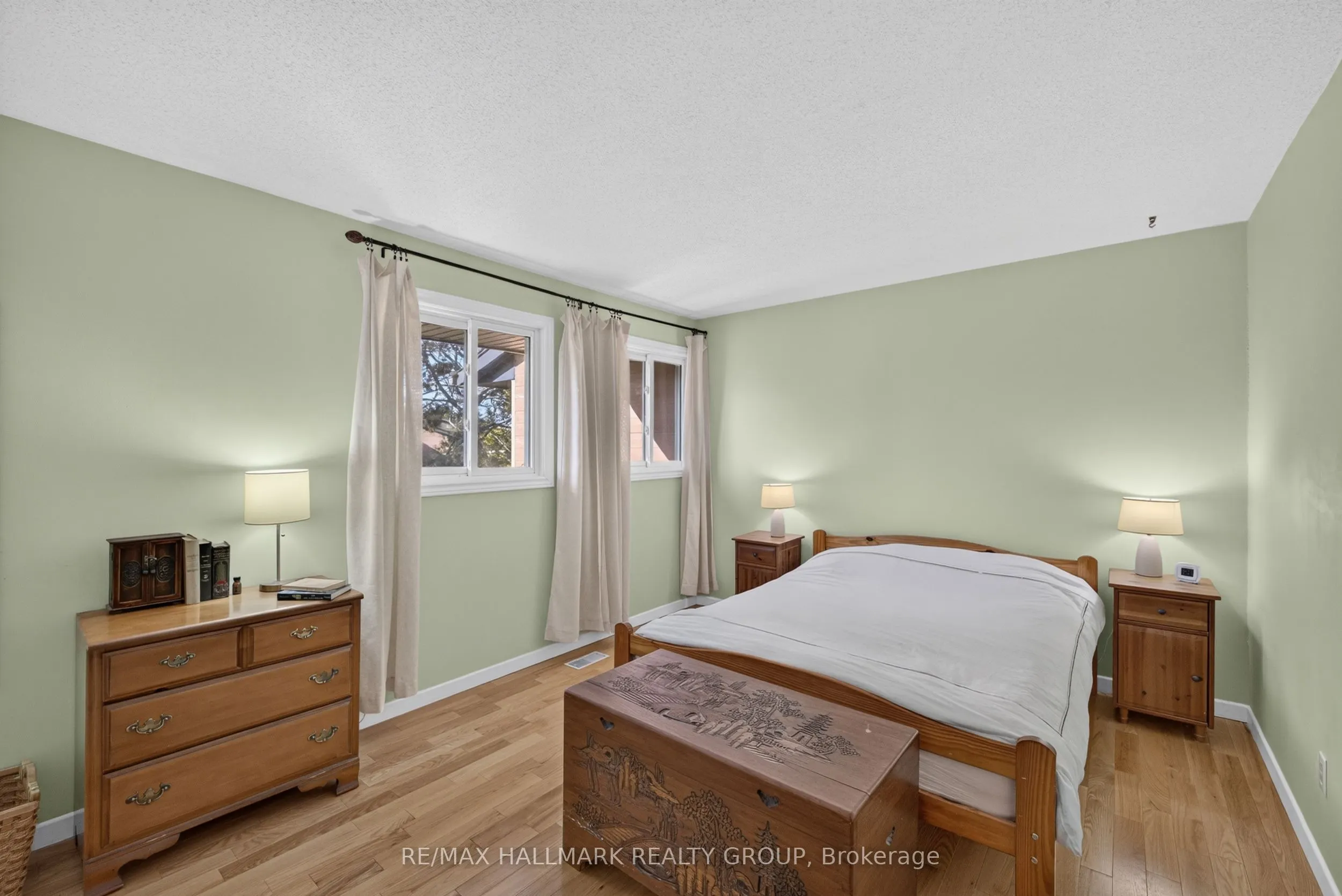 163 McClintock Way #37