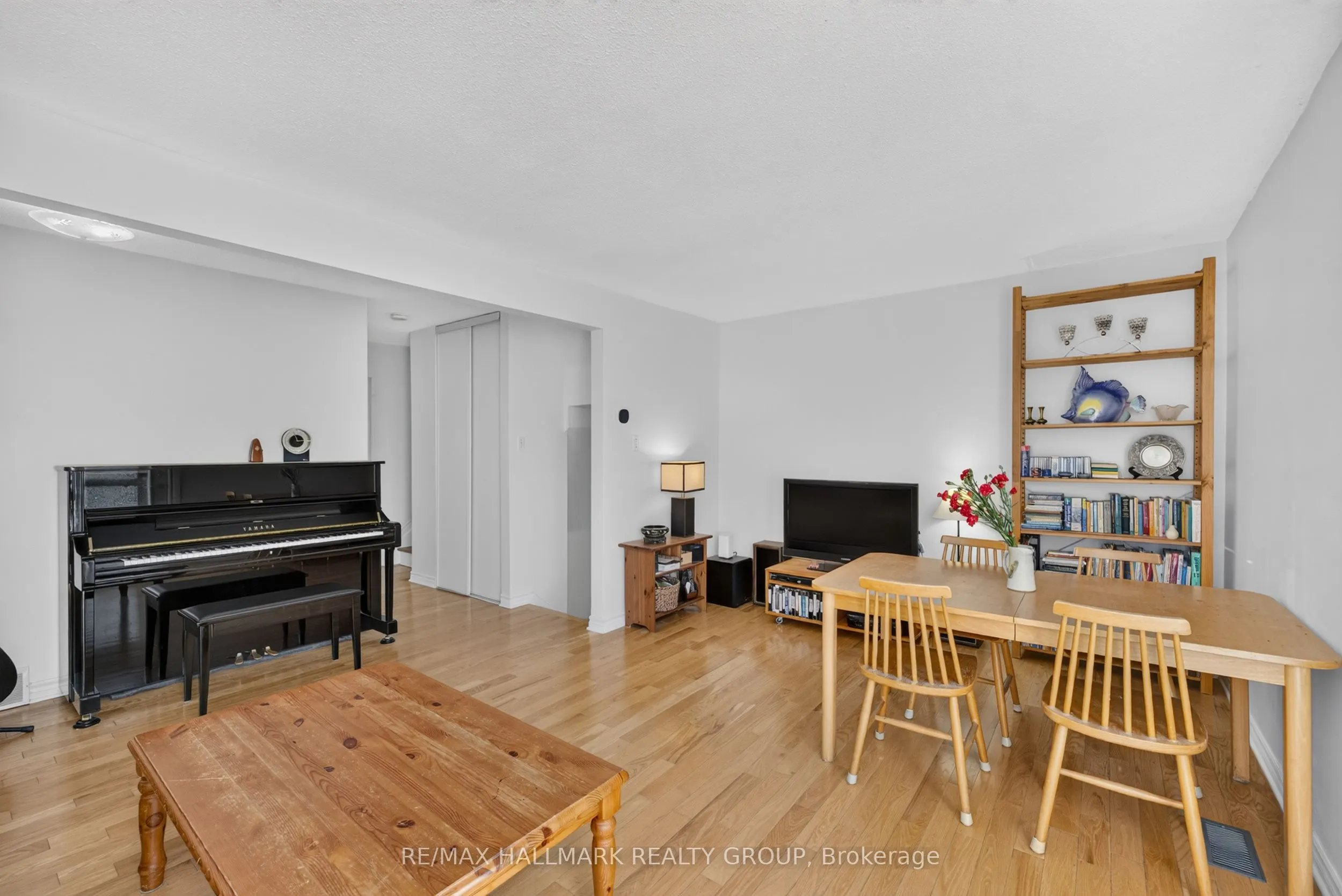 163 McClintock Way #37