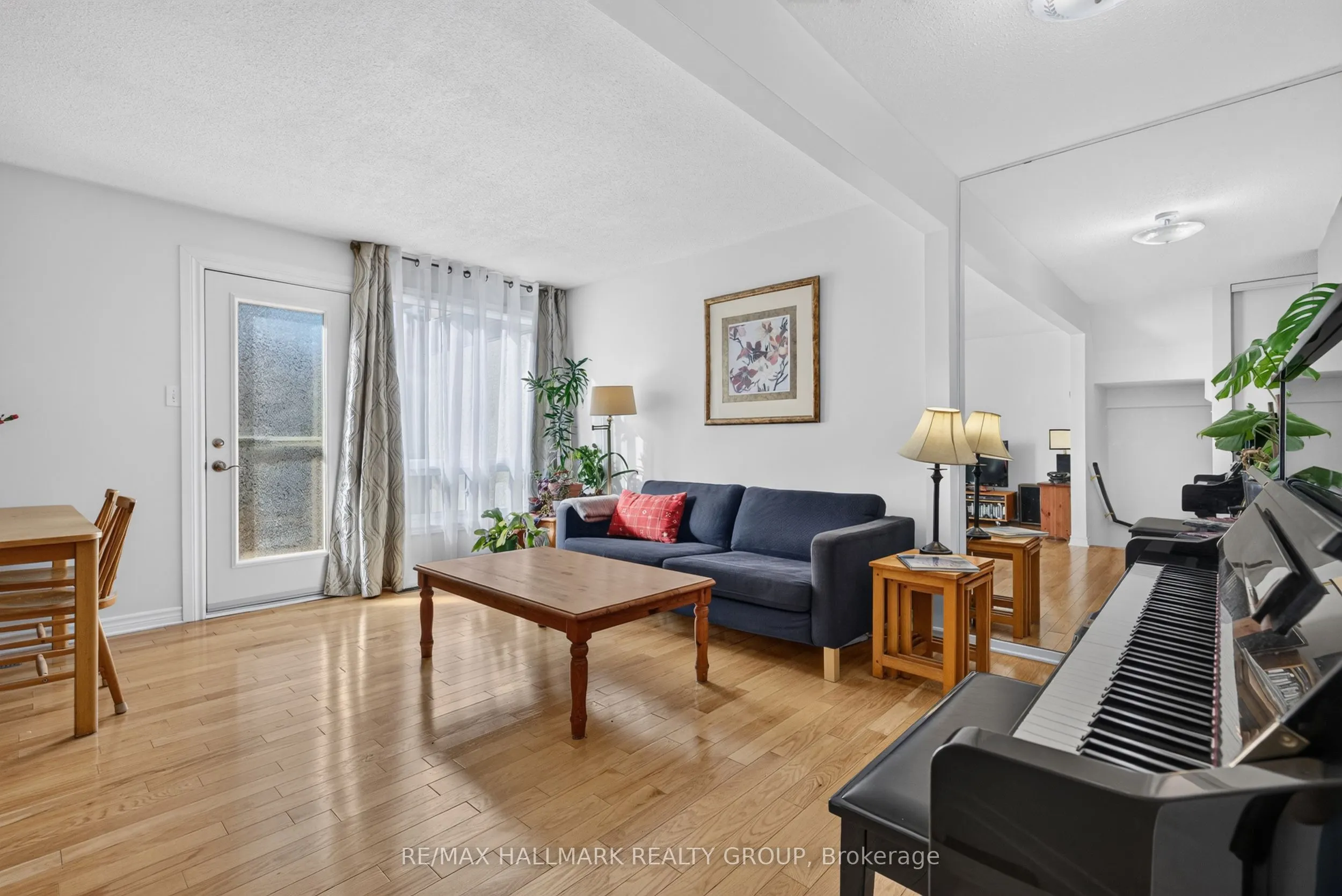163 McClintock Way #37