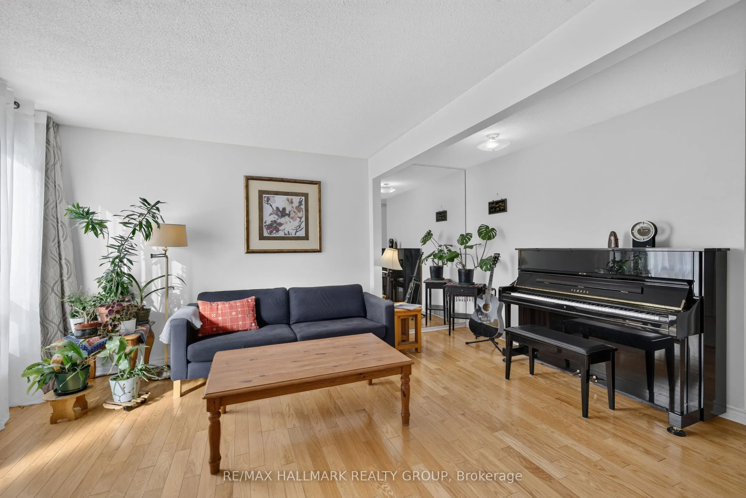 163 McClintock Way #37