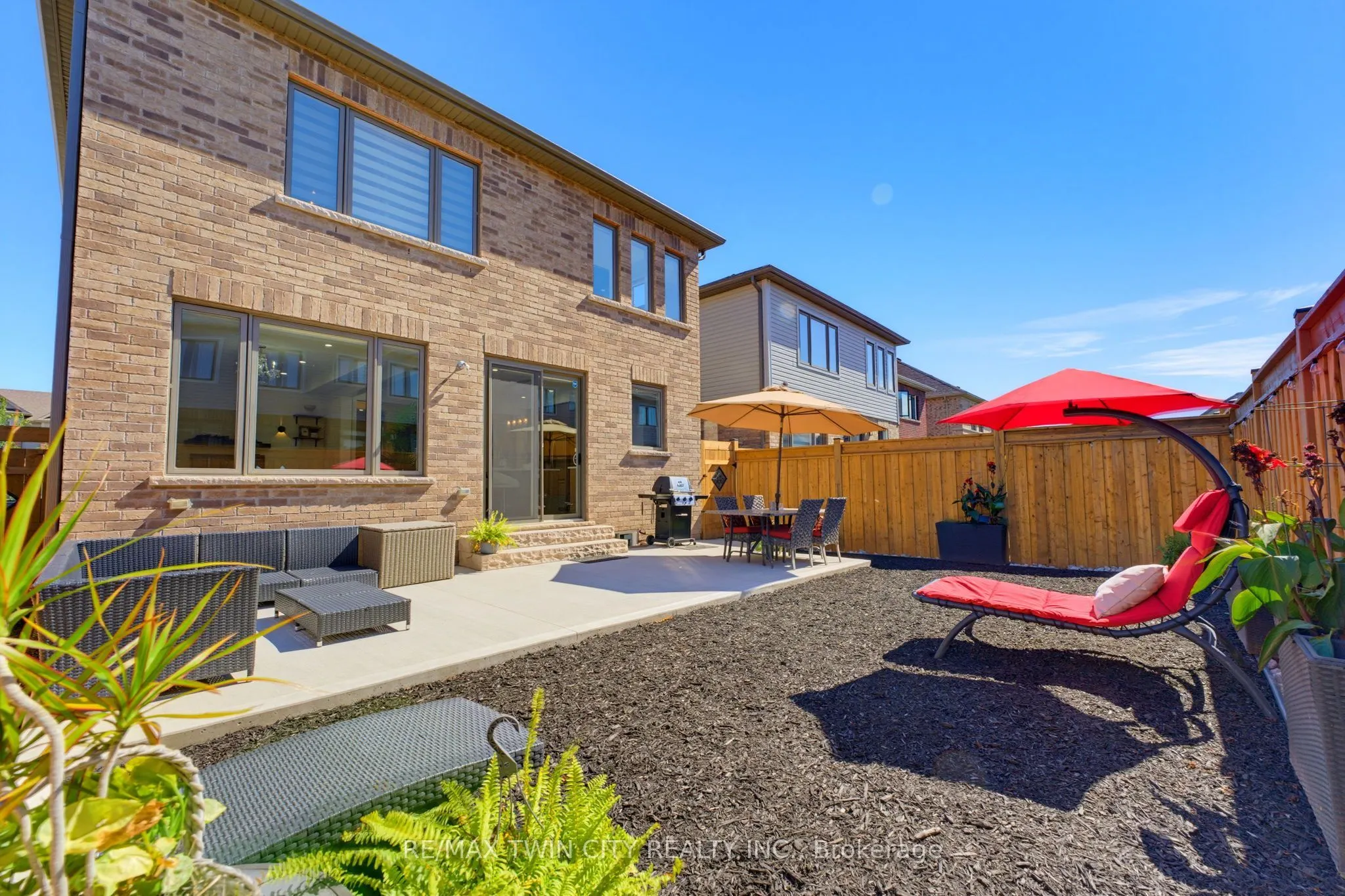 14 Rustic Oak Trail