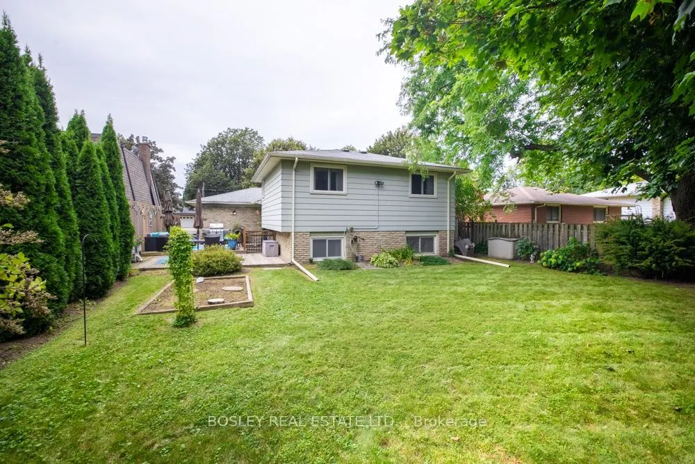 14 Ameer Drive