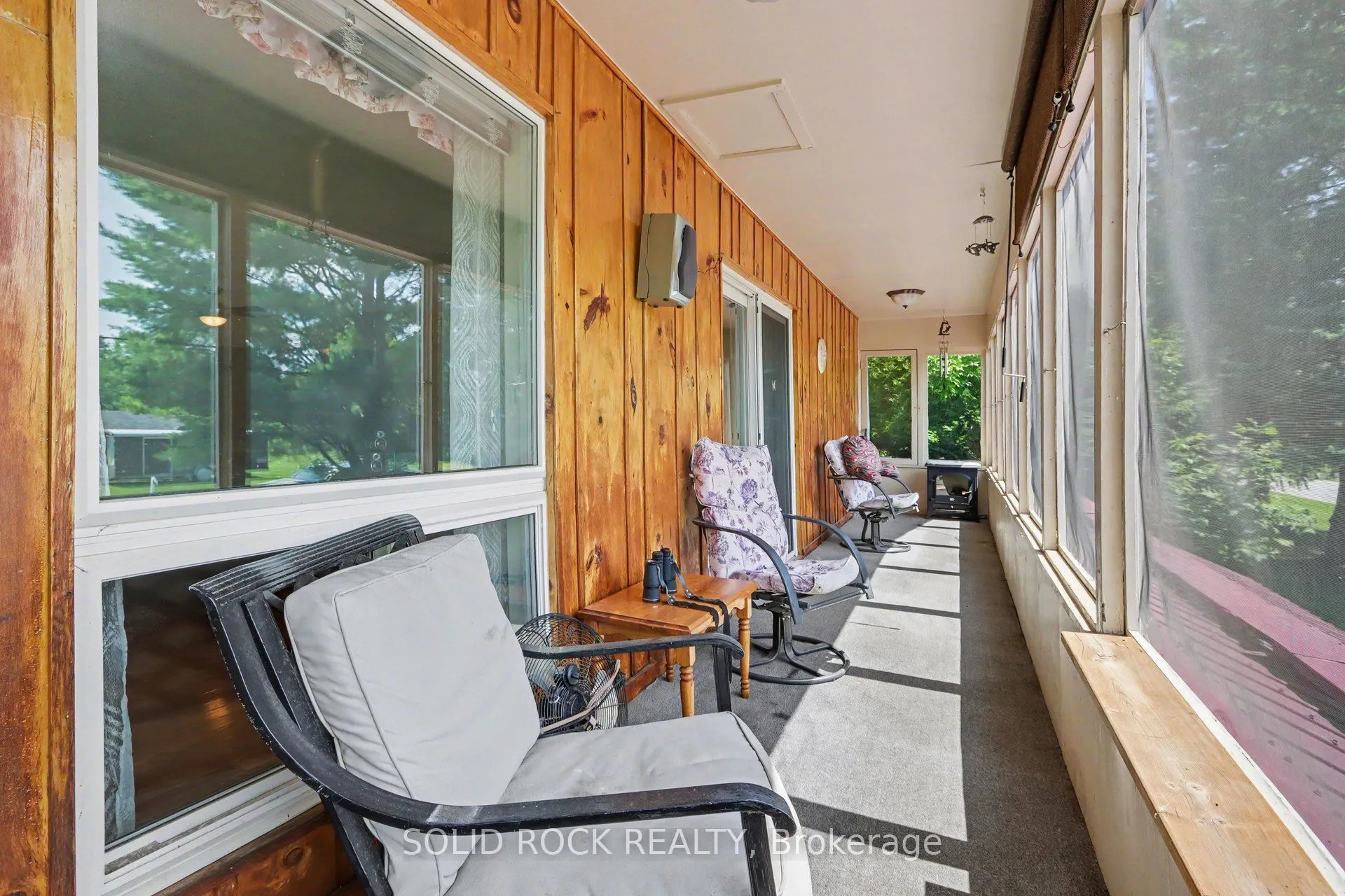 220 Highfield Crescent
