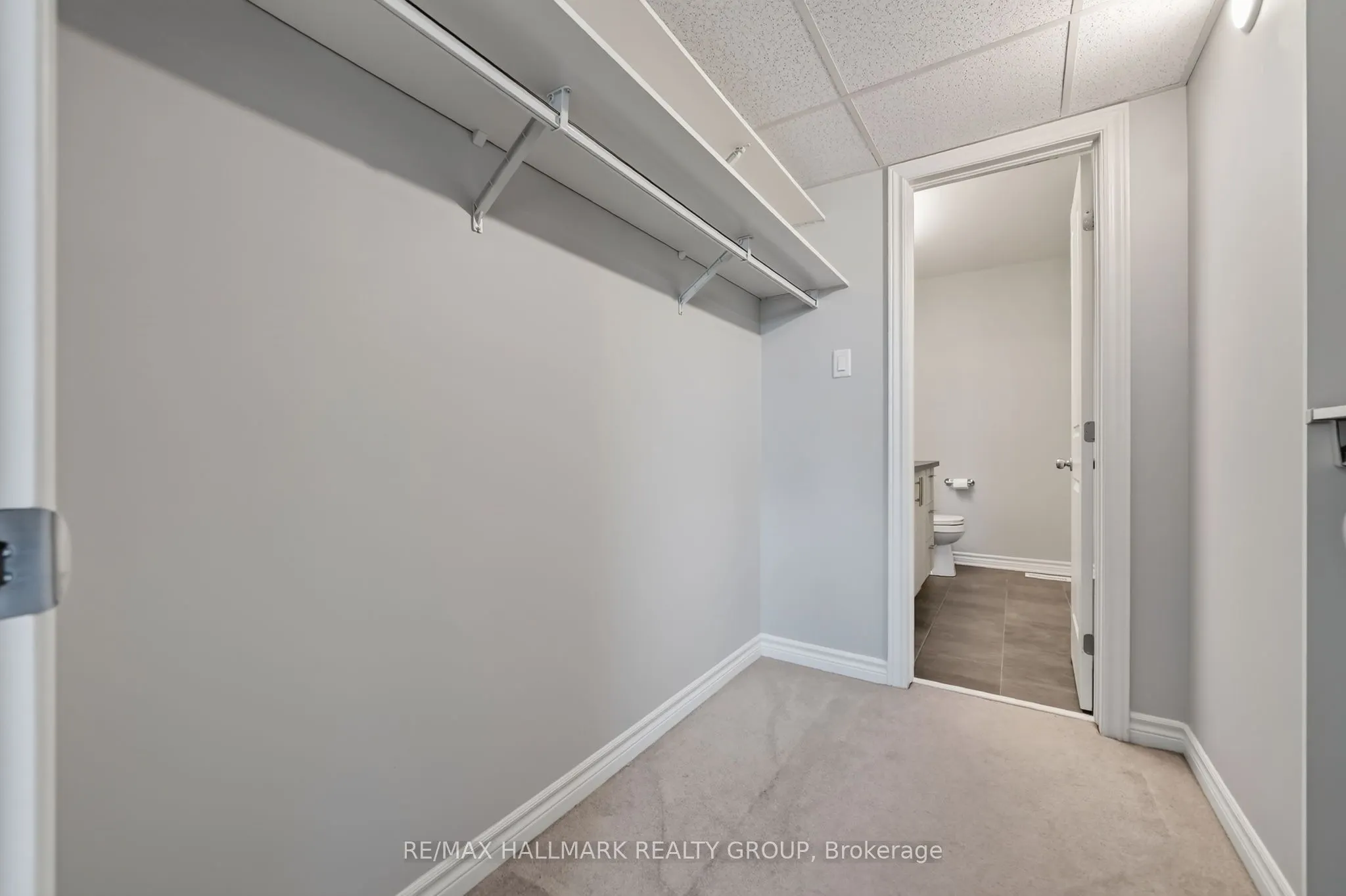 794 Cap Diamant Way