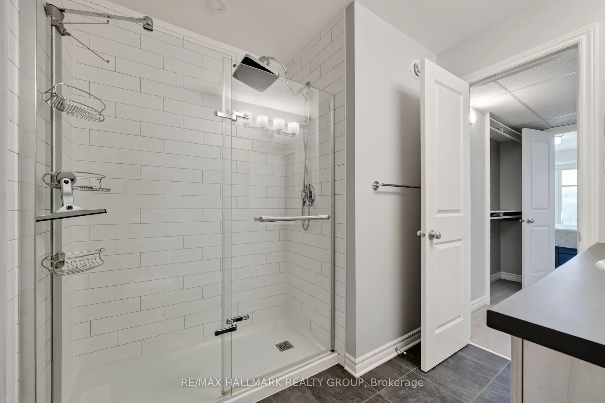 794 Cap Diamant Way