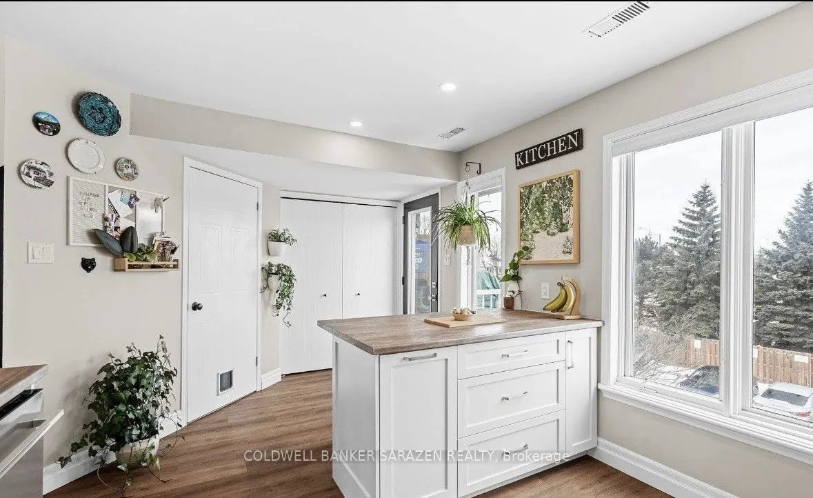 4443 Harper Avenue #4