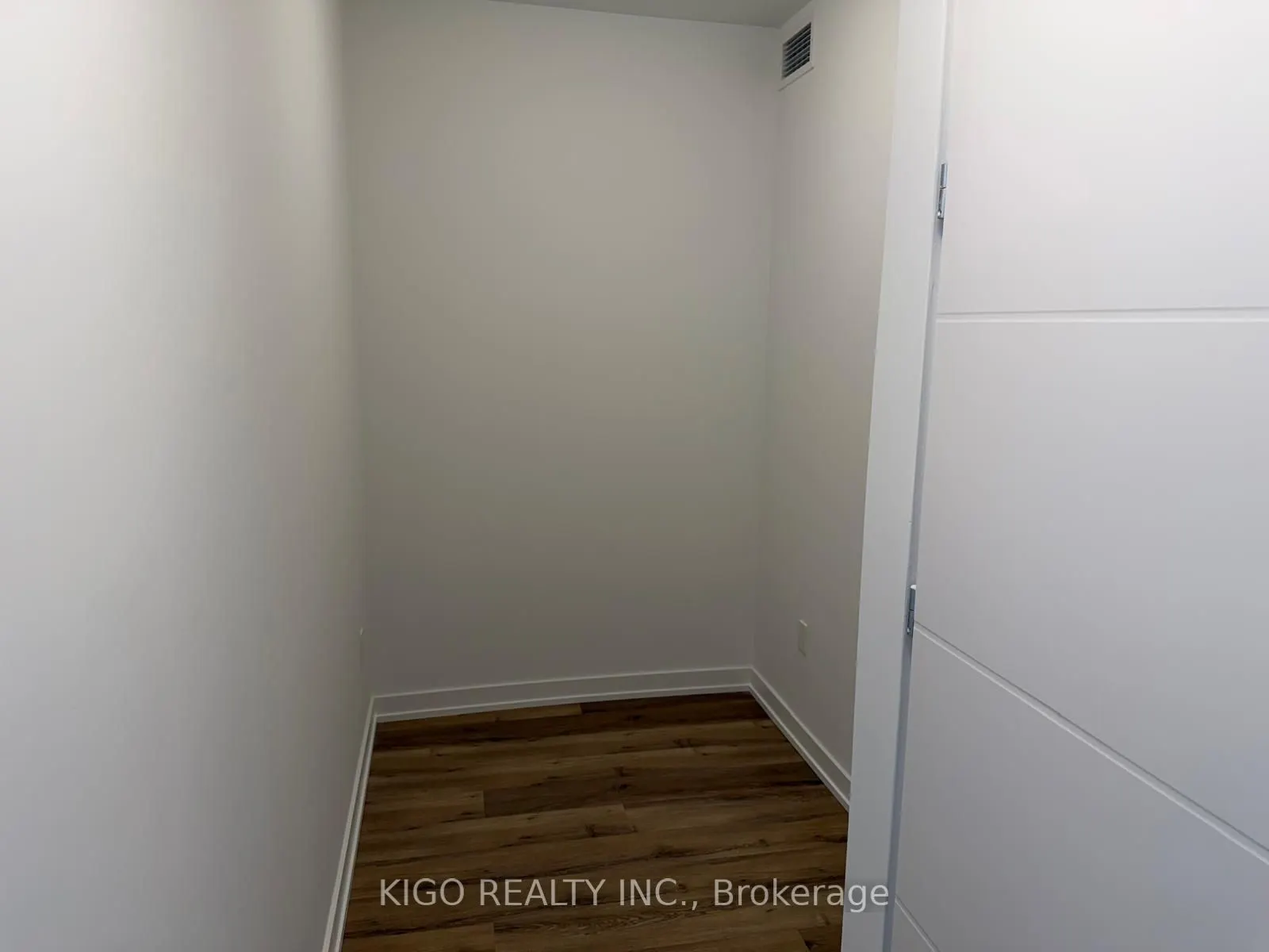 30 Francis Street #3810