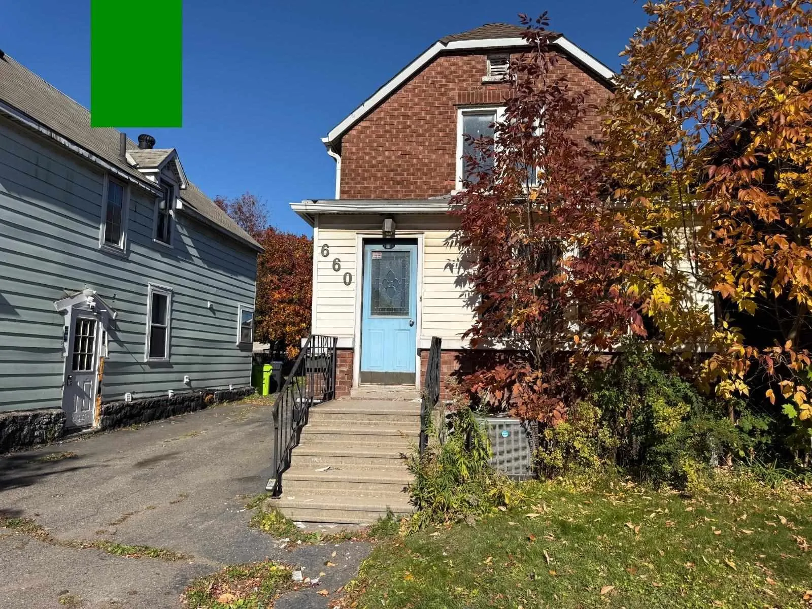 660 Queen Street