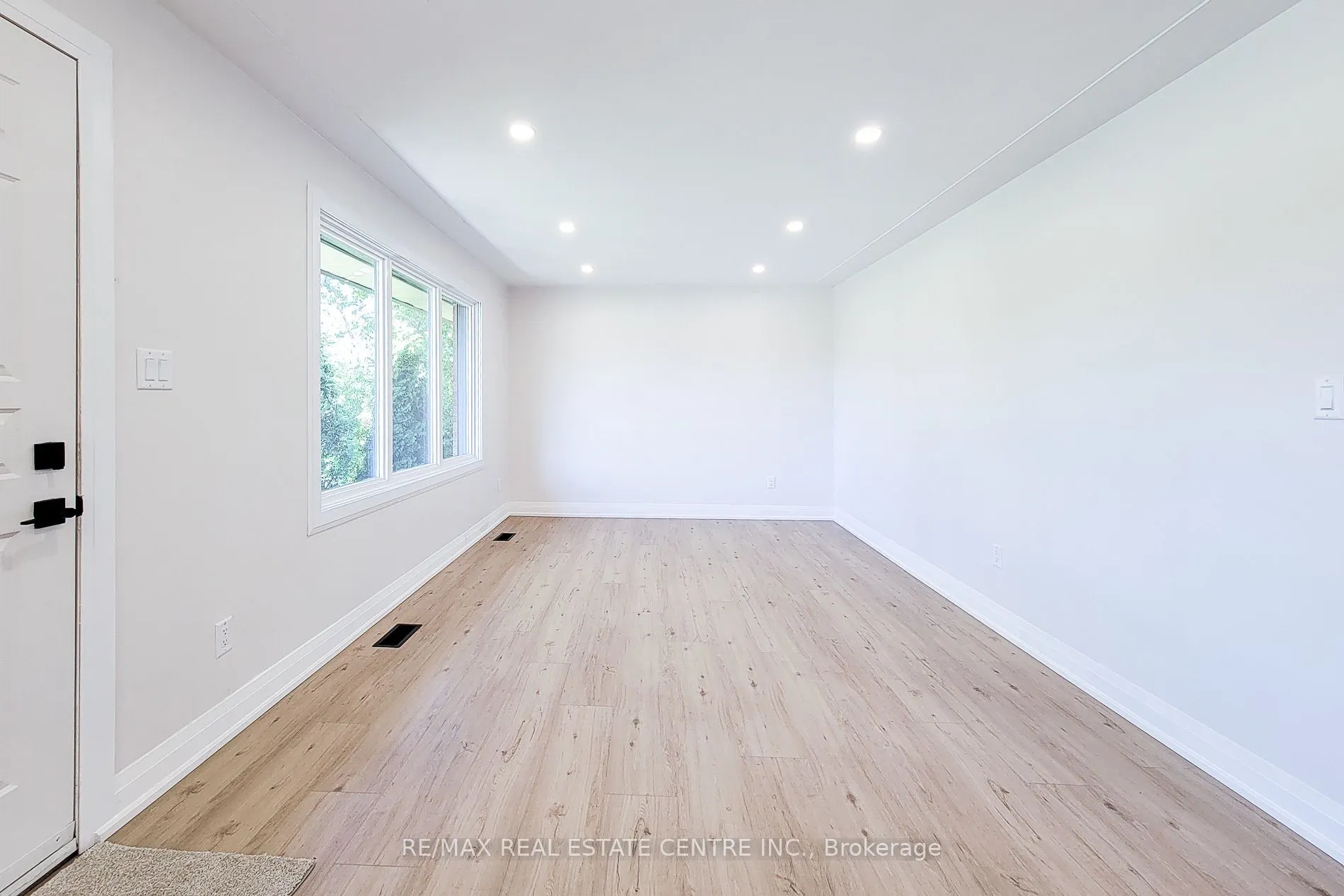 220 Winona Road