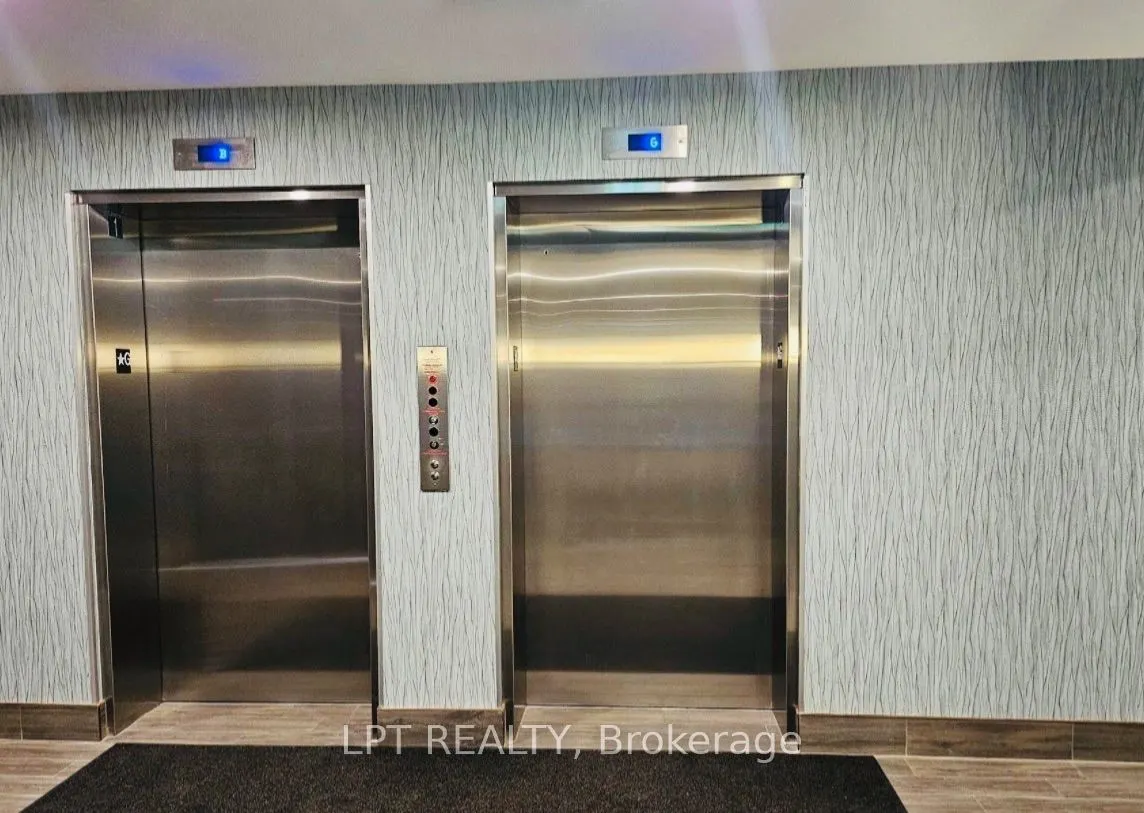 450 Dundas Street E #912