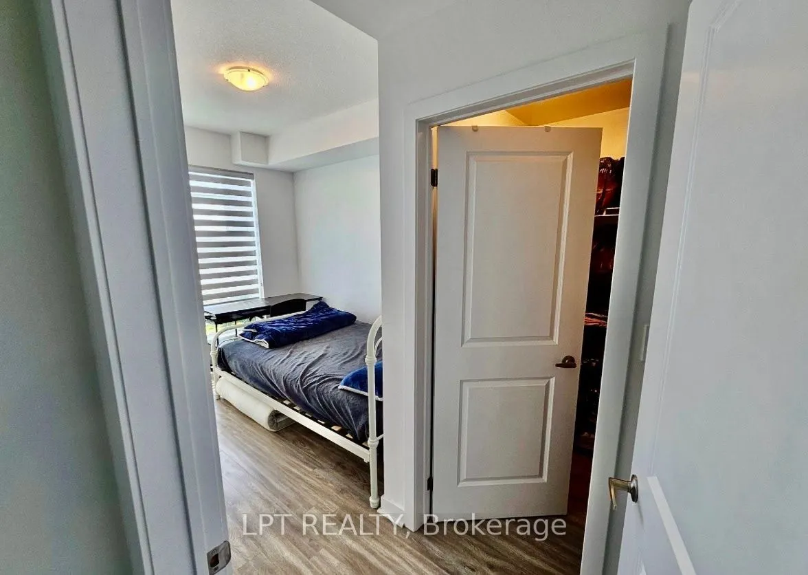 450 Dundas Street E #912