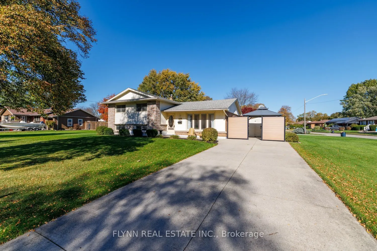 8968 Banting Avenue