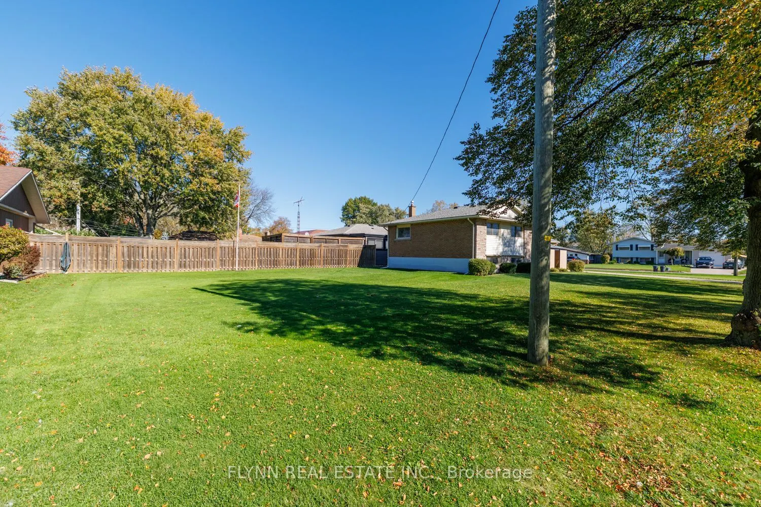 8968 Banting Avenue