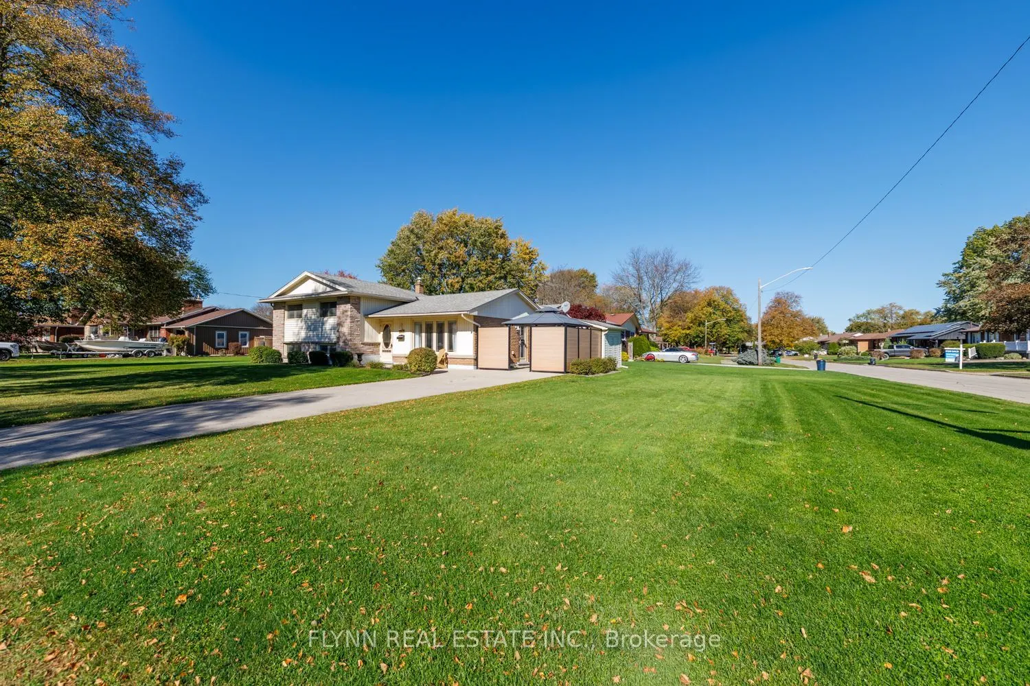 8968 Banting Avenue