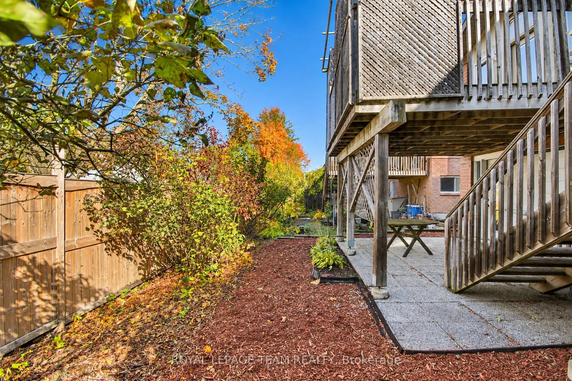 85 Quinterra Court