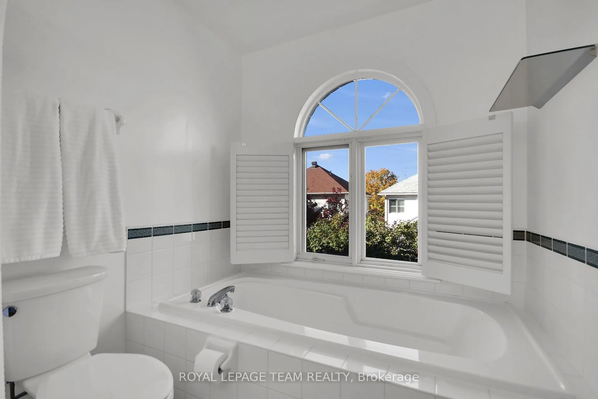 85 Quinterra Court