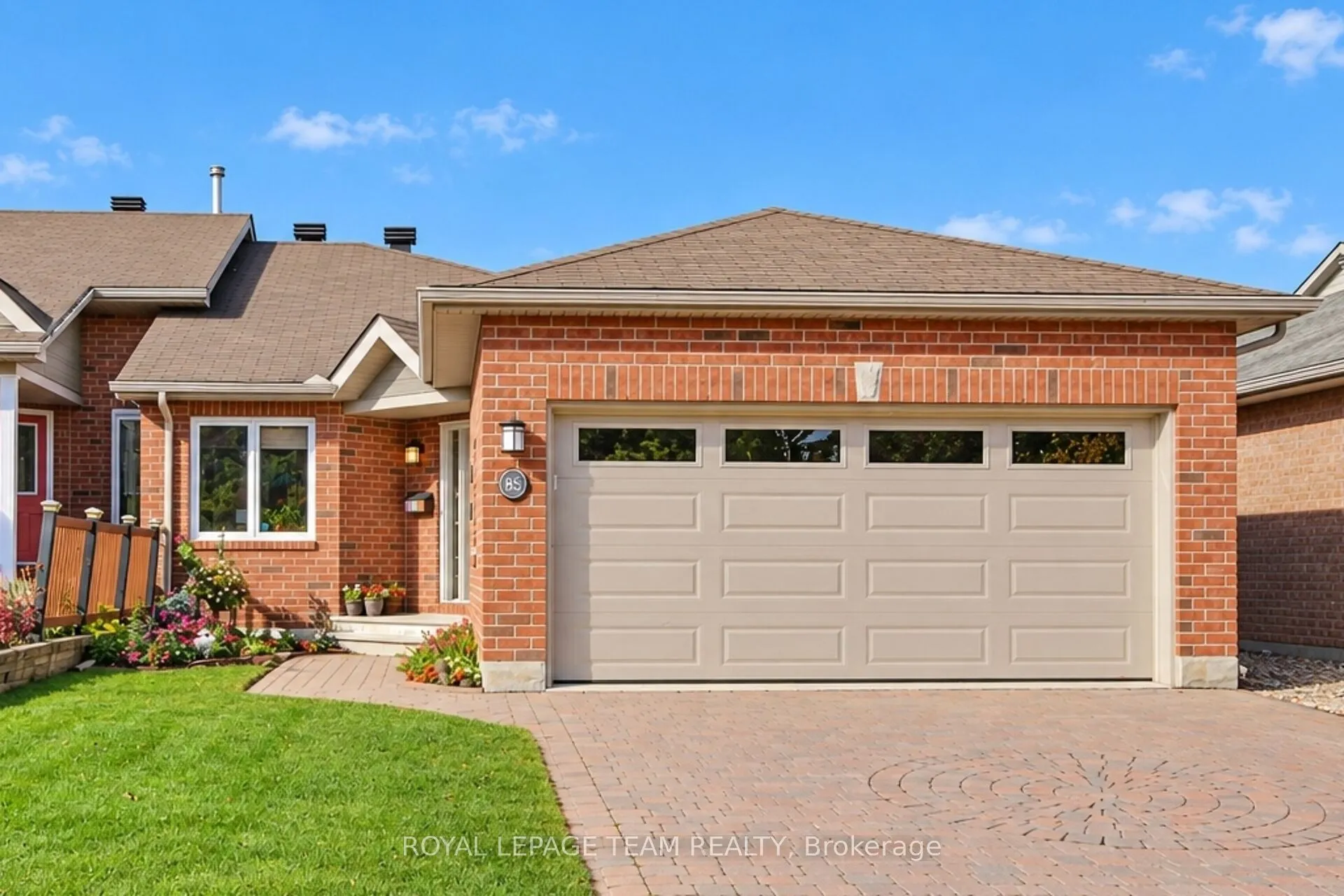 85 Quinterra Court