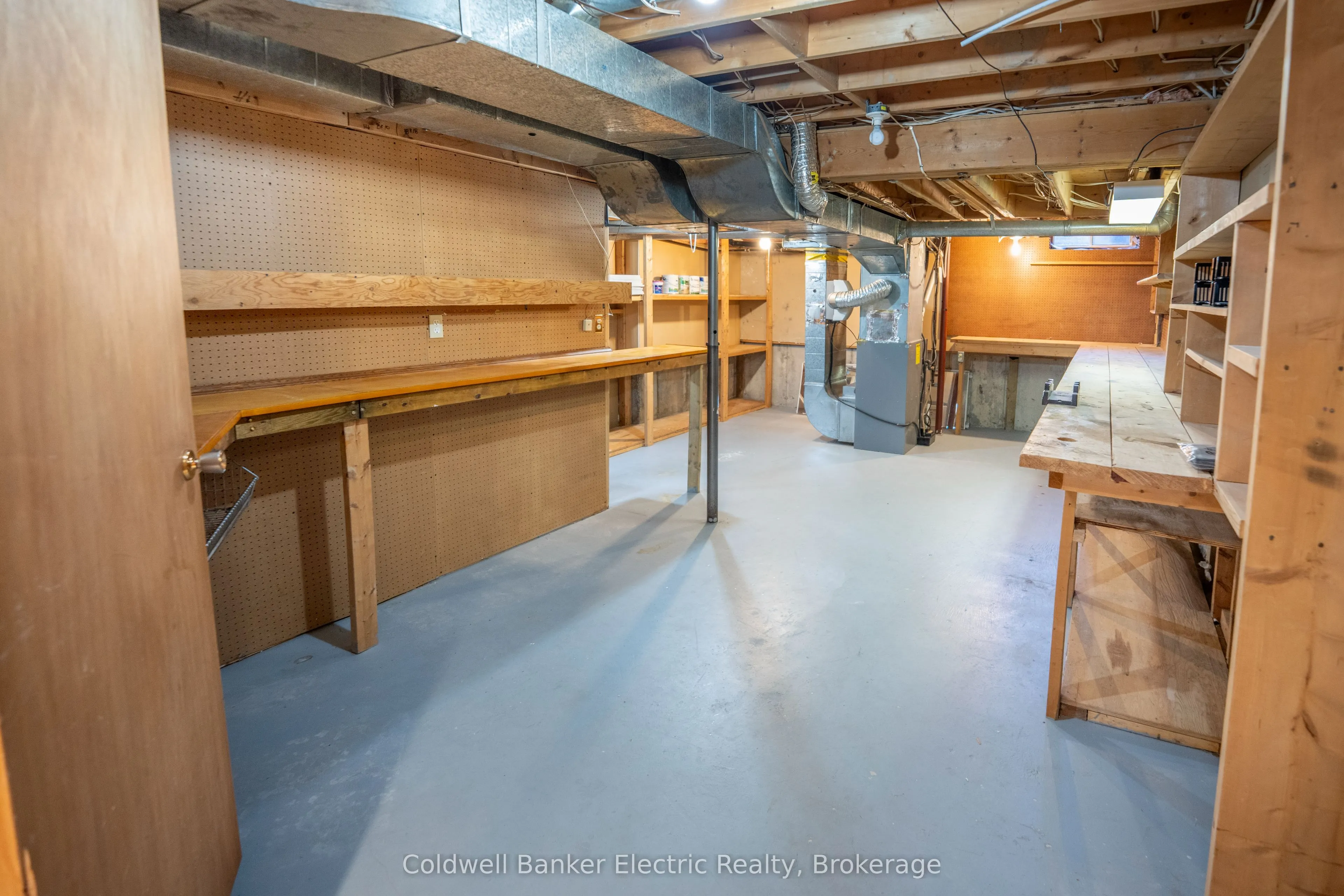 958 Smithside Court