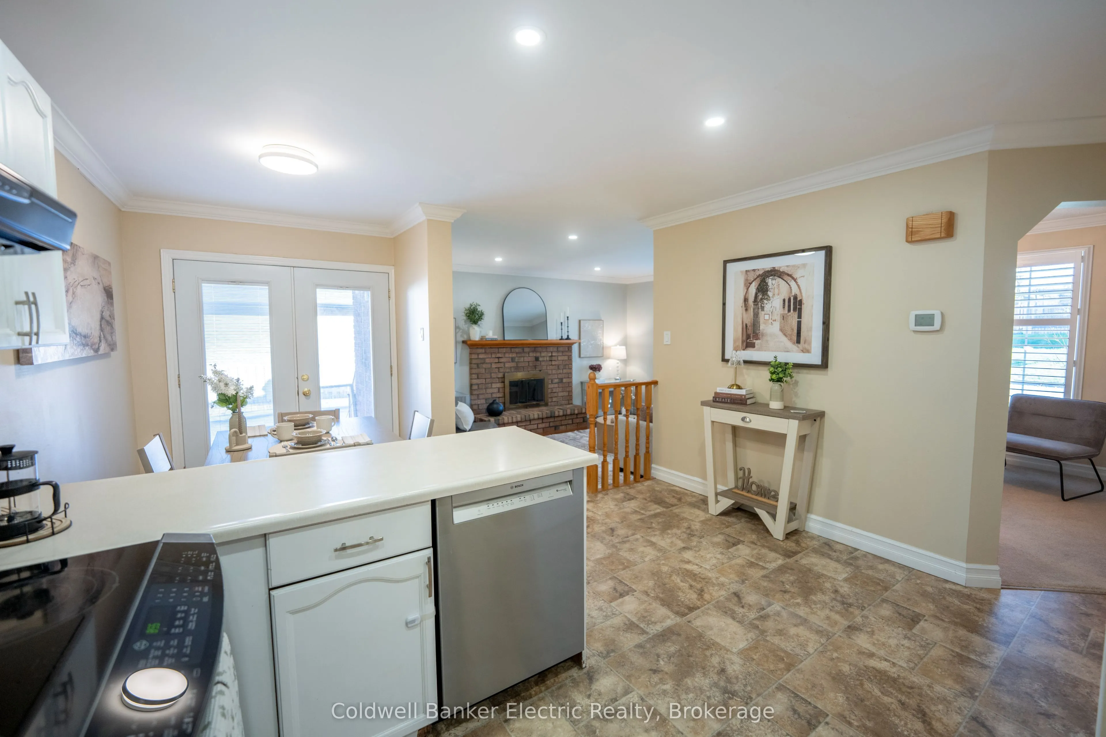 958 Smithside Court