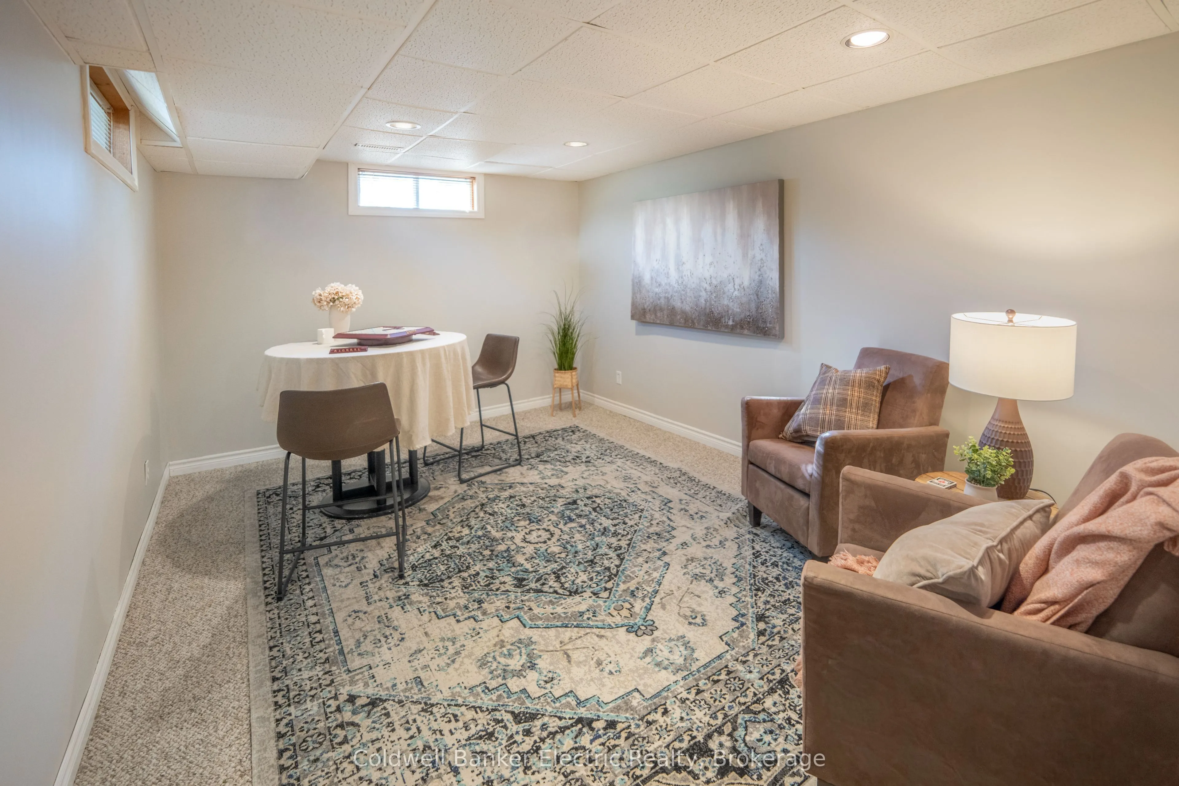 958 Smithside Court