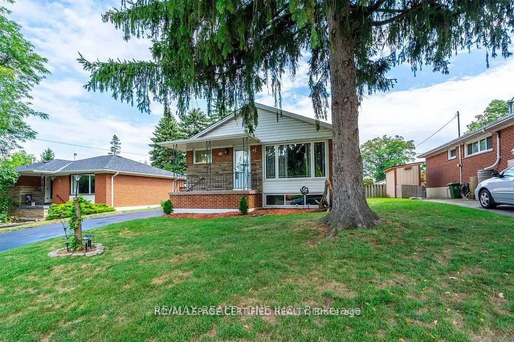 17 Carwyn Crescent