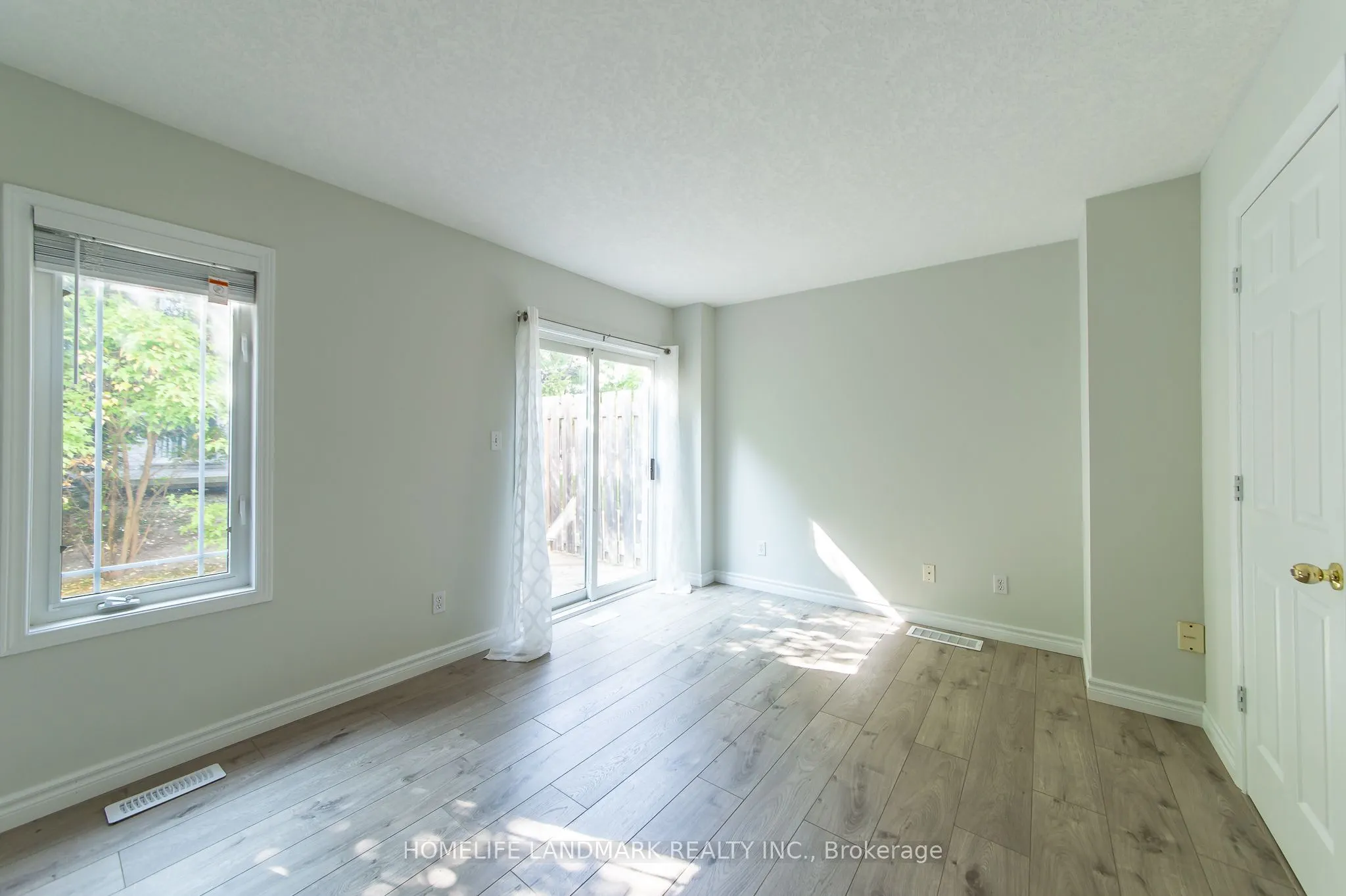 619 WILD GINGER Avenue #J54