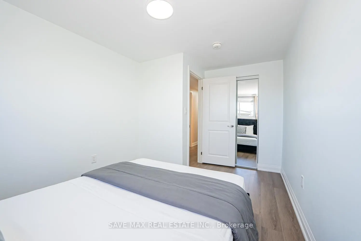 38 Manley Crescent