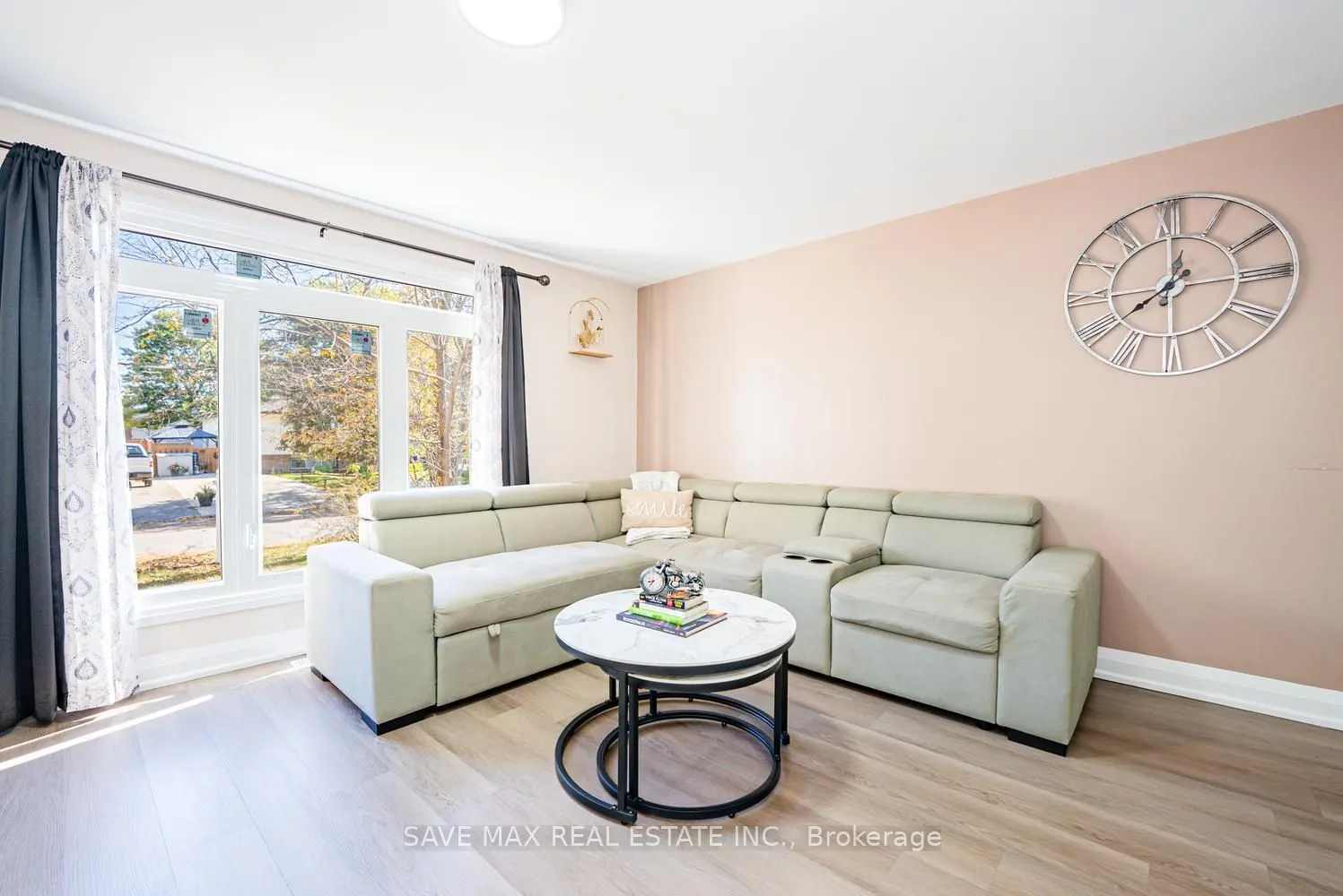 38 Manley Crescent