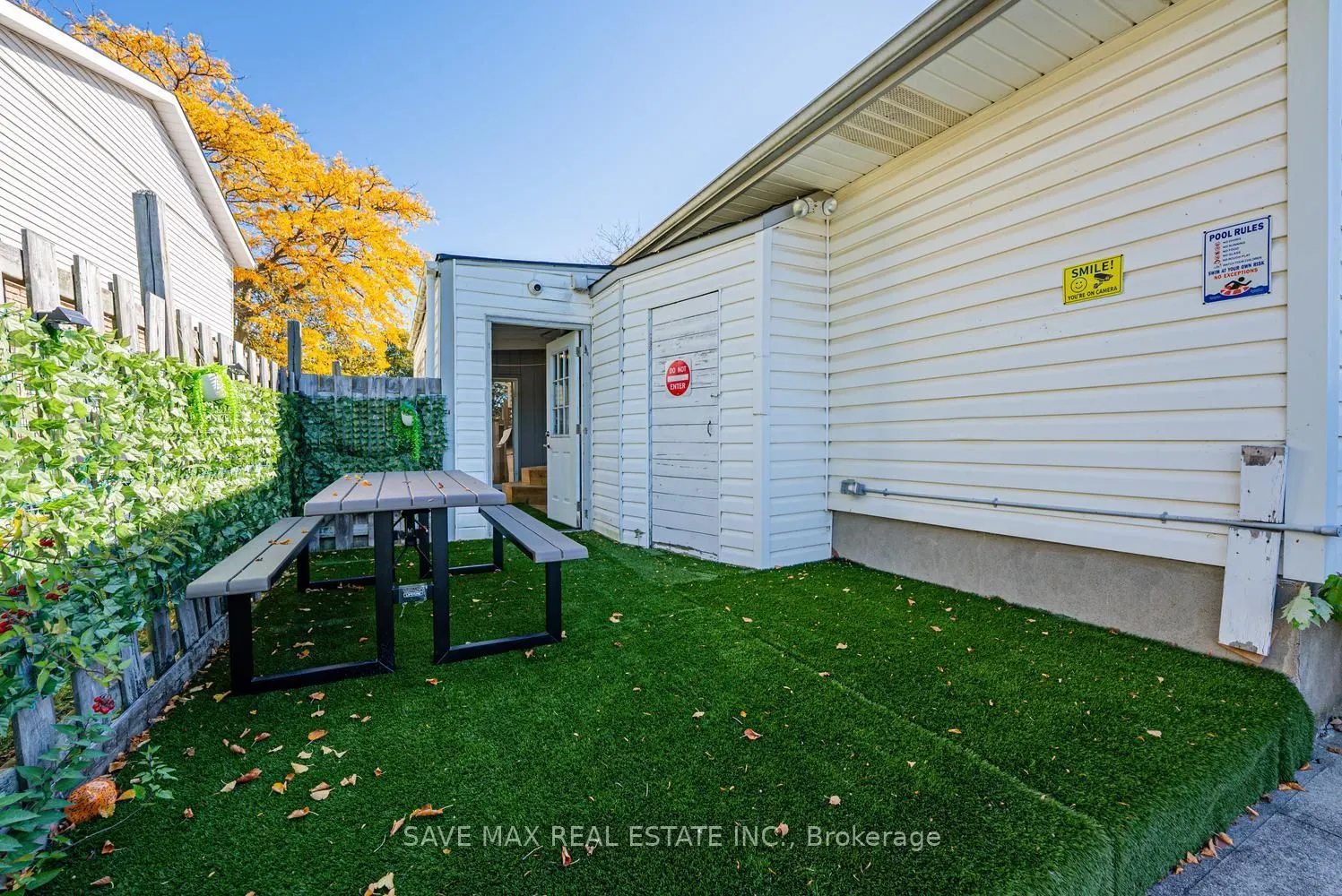 38 Manley Crescent