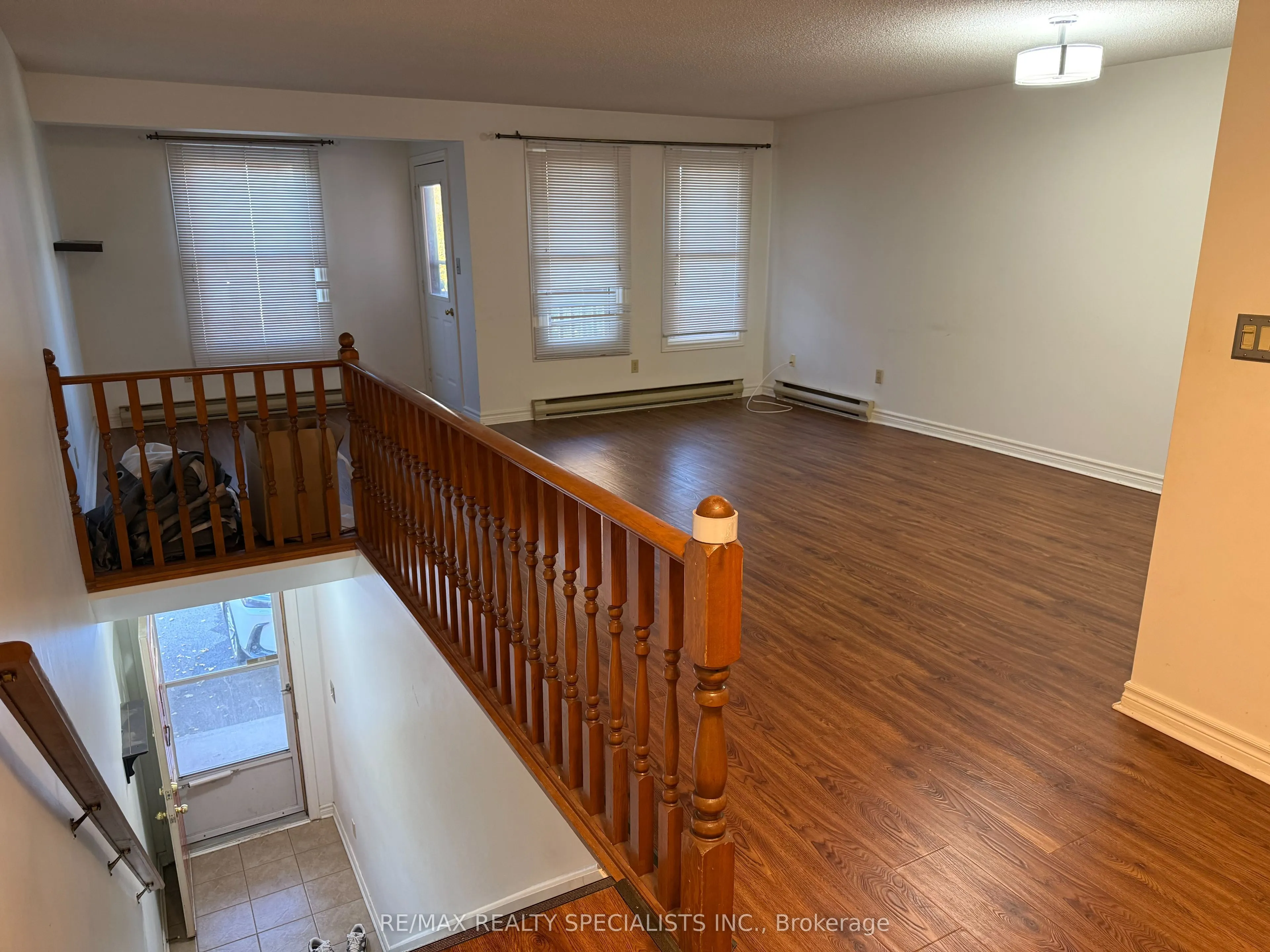 2 Walnut Street #208