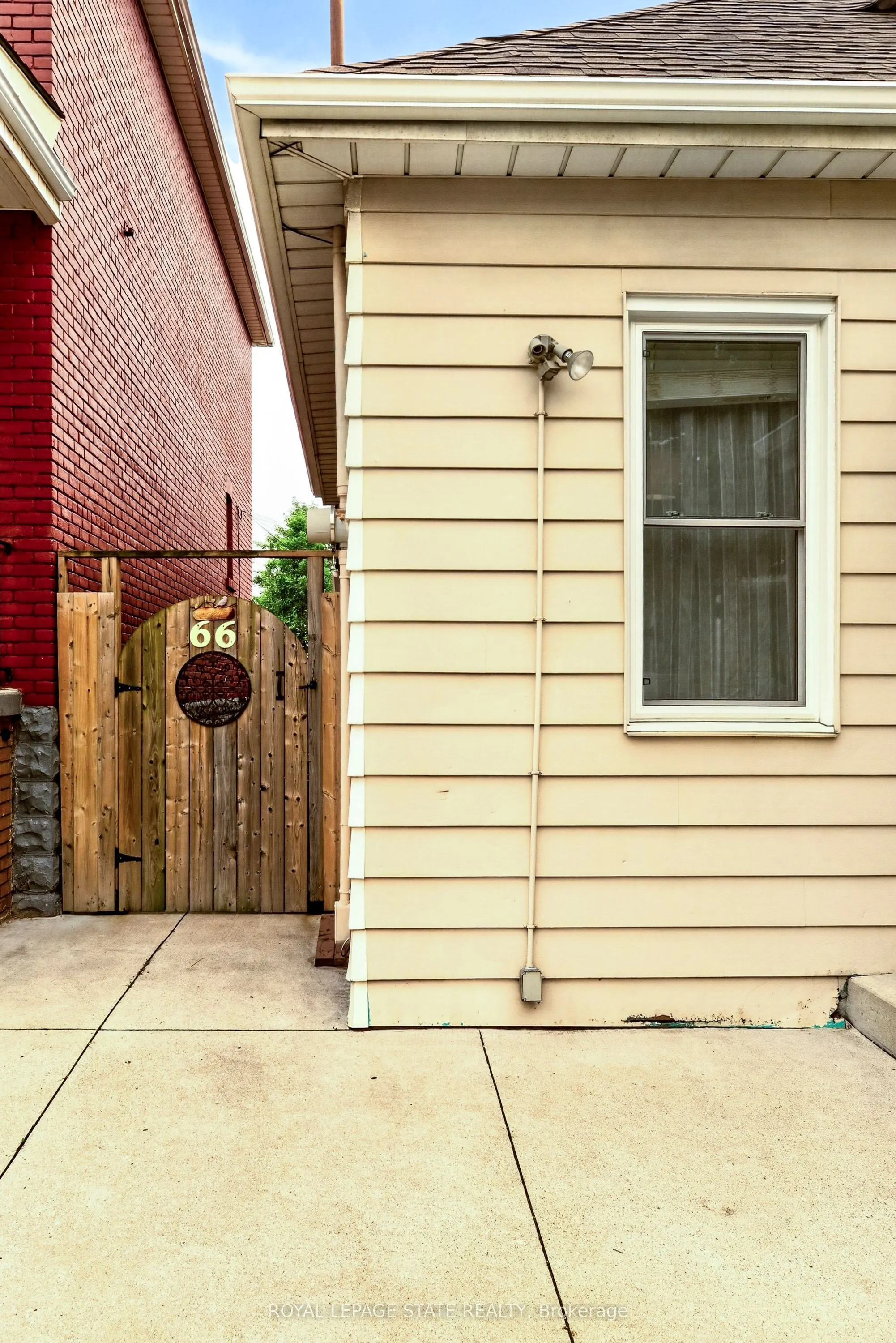 66 Beechwood Avenue