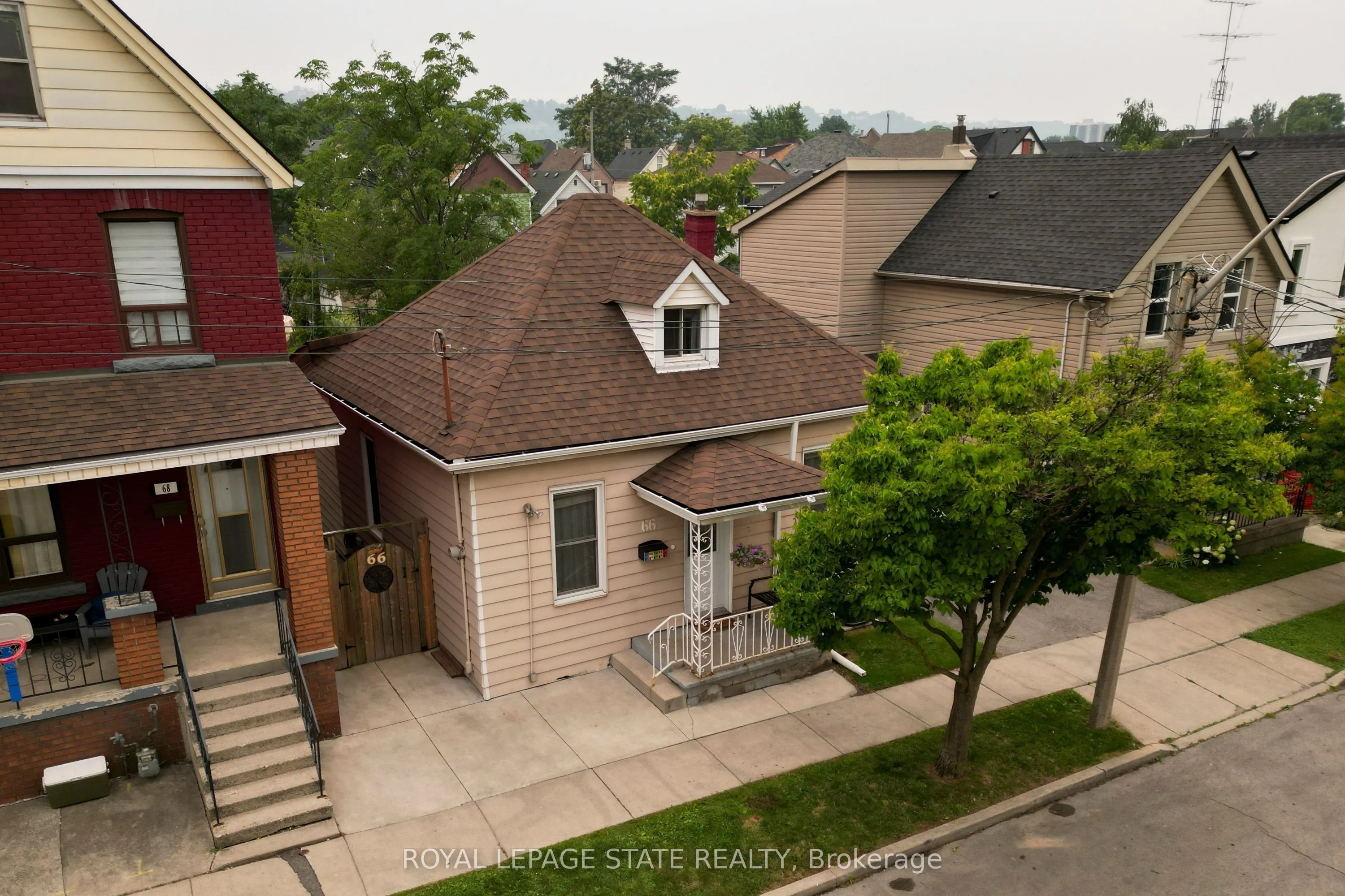 66 Beechwood Avenue