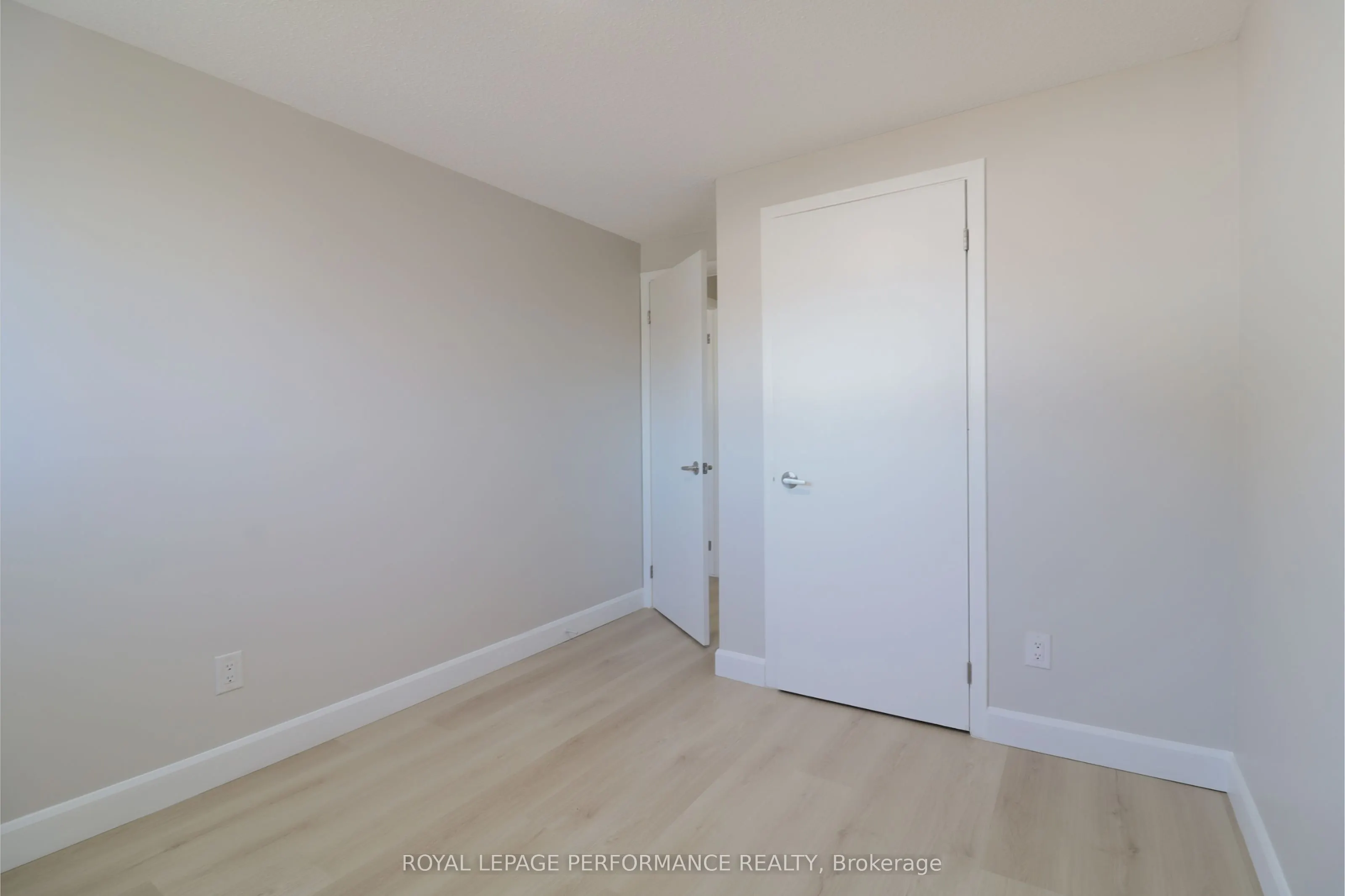 1045 Morrison Drive #109