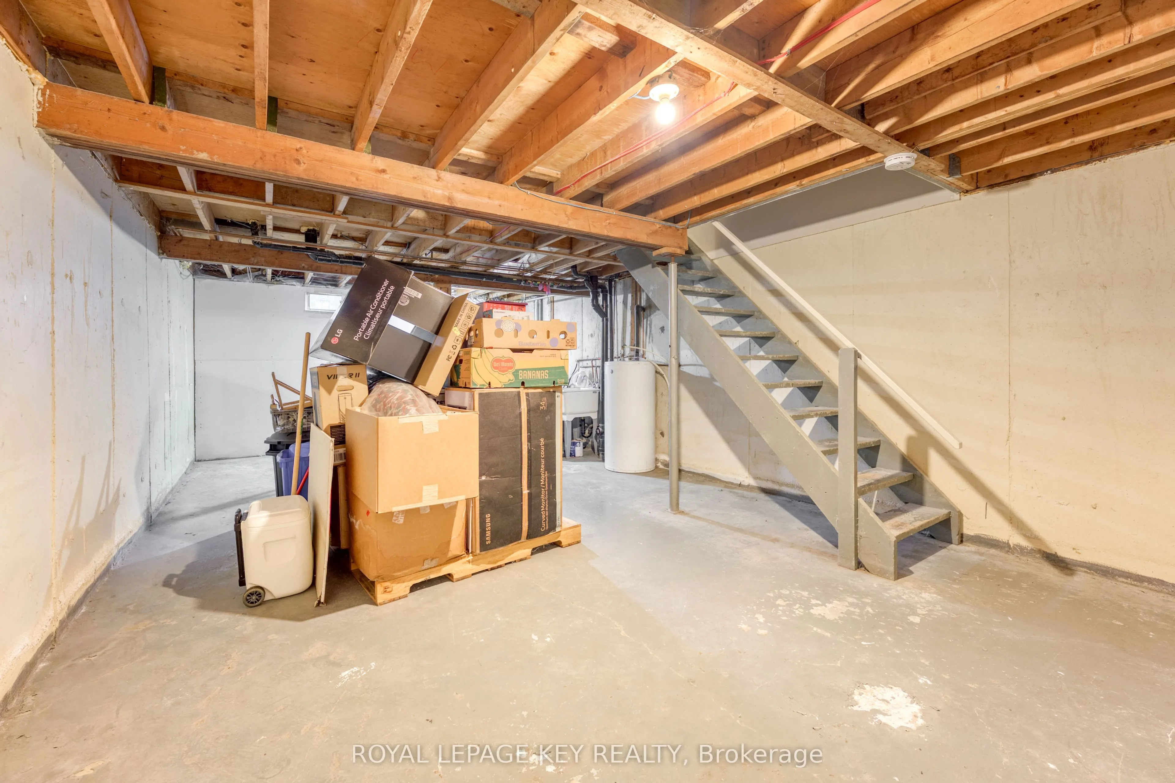 243 Hampton Avenue #13
