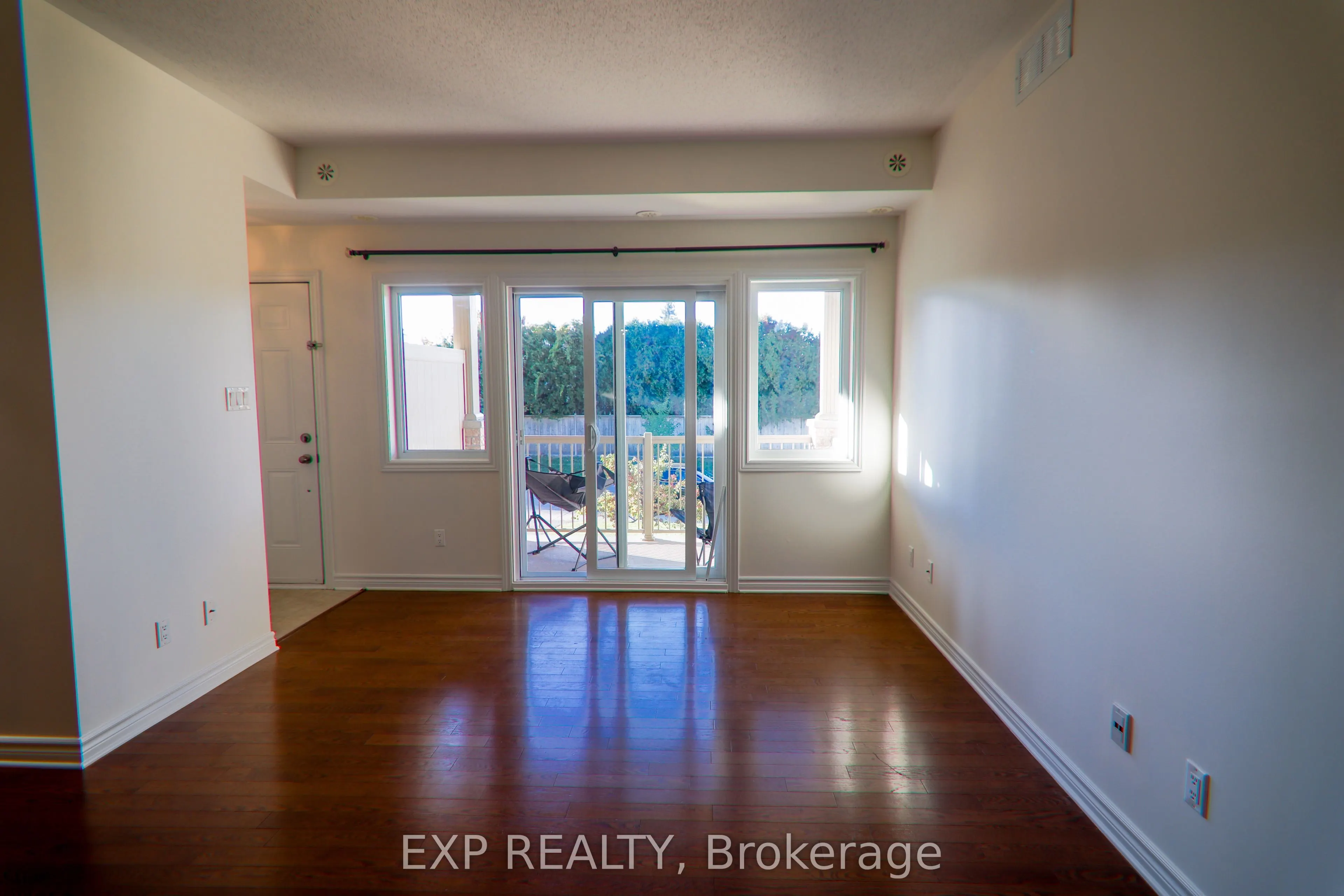137 HARTHILL Way #C