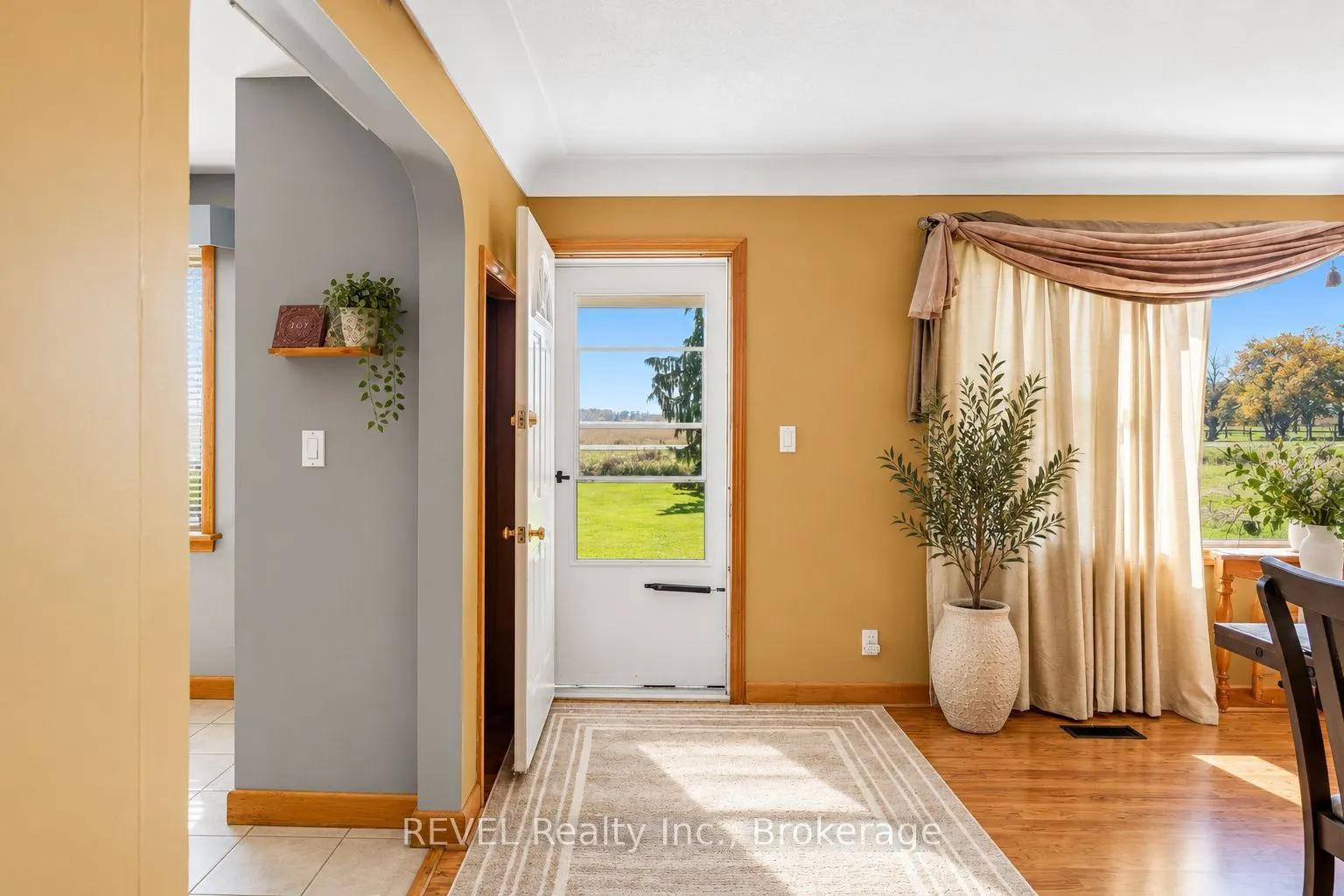 5193 Highway 3 Highway W