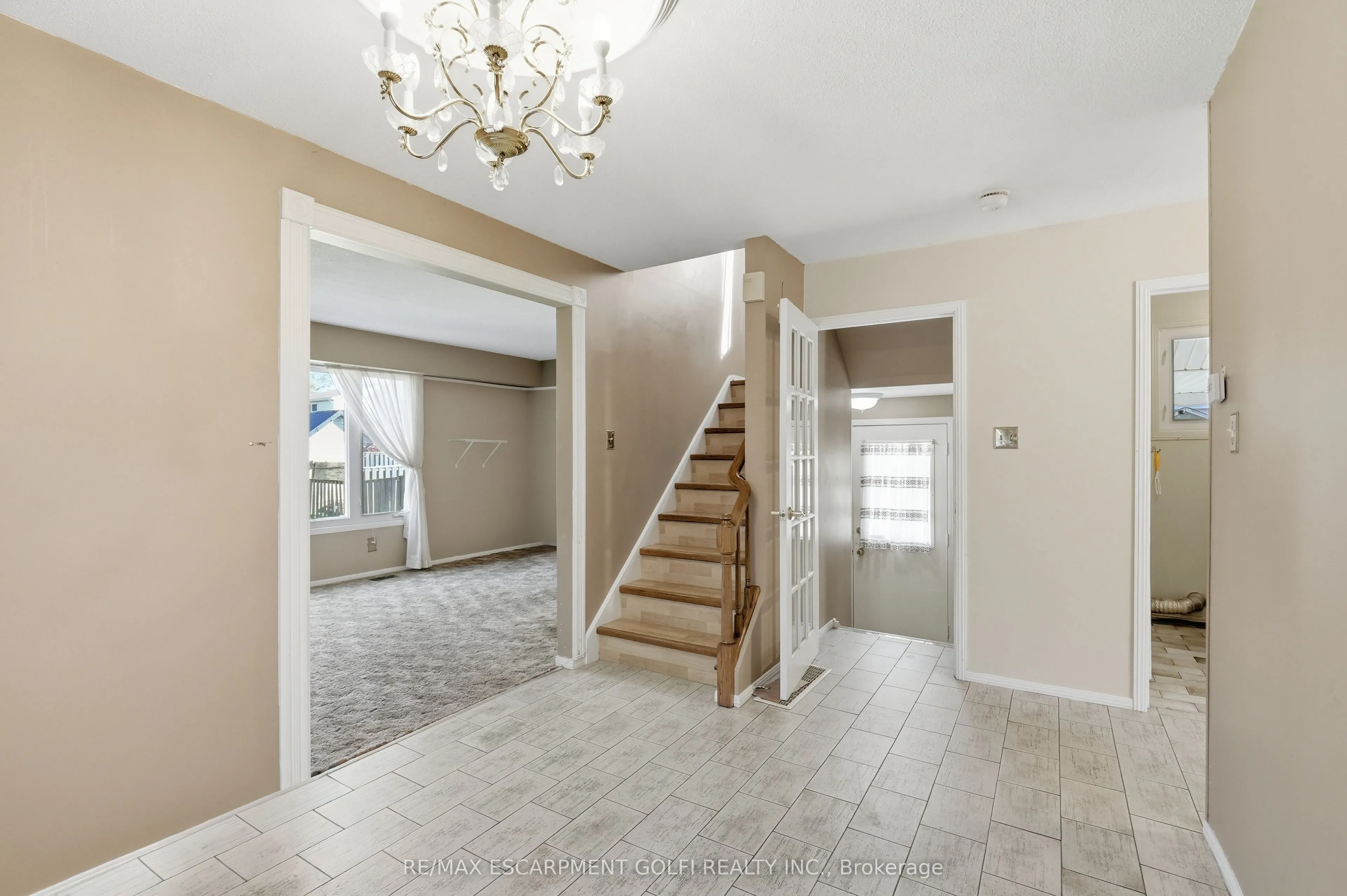 154 Memorial Avenue