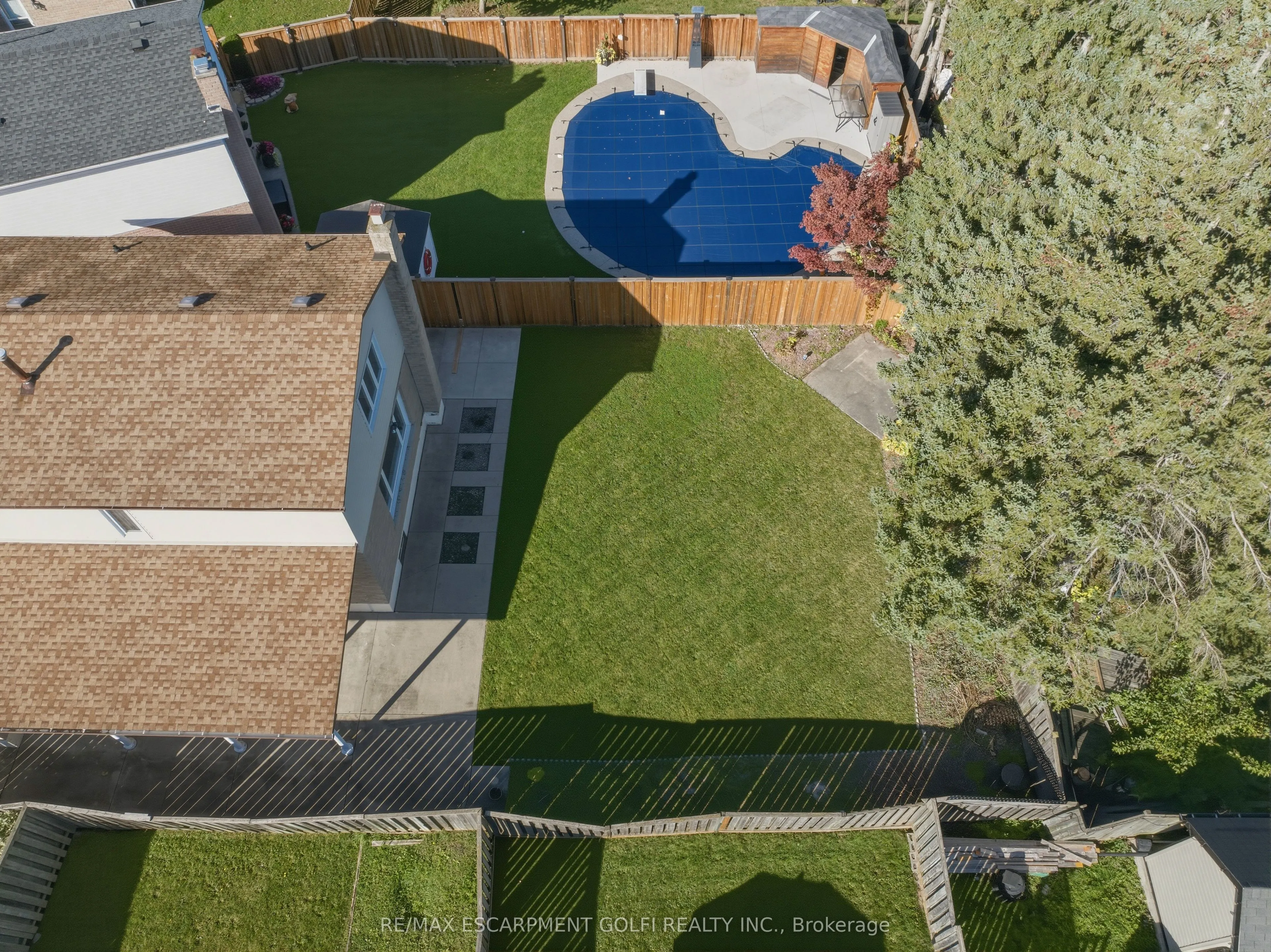 154 Memorial Avenue