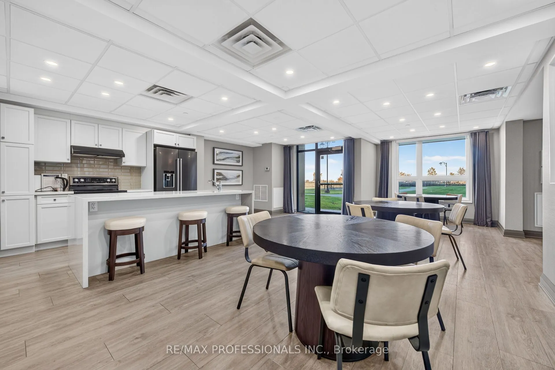 101 Shoreview Place #133