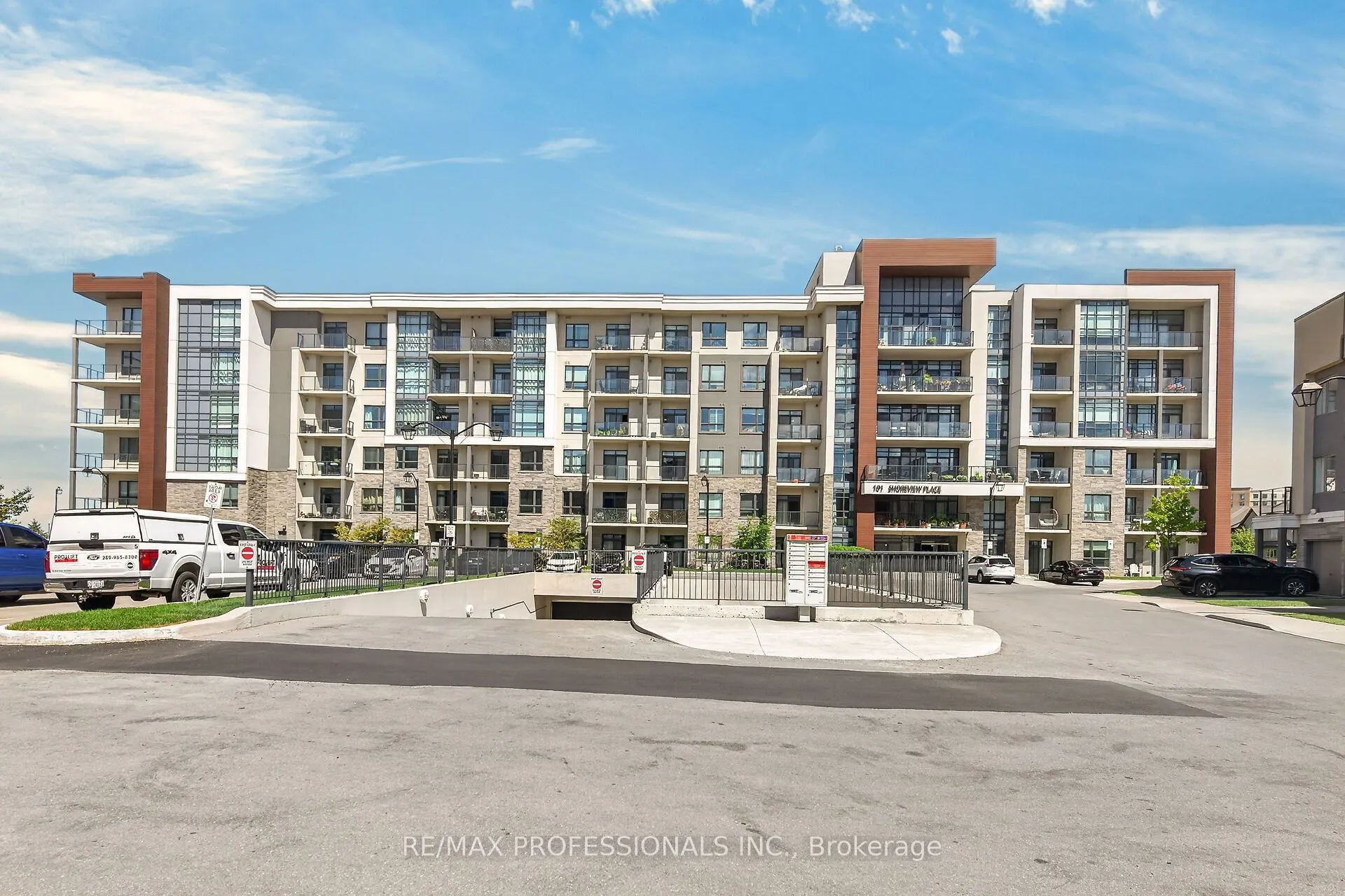 101 Shoreview Place #133