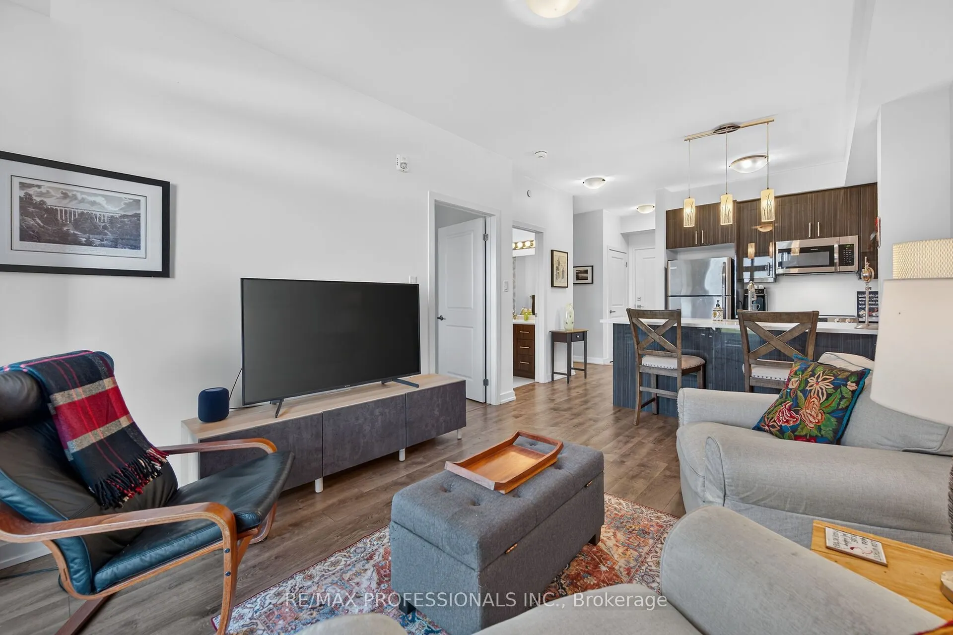 101 Shoreview Place #133