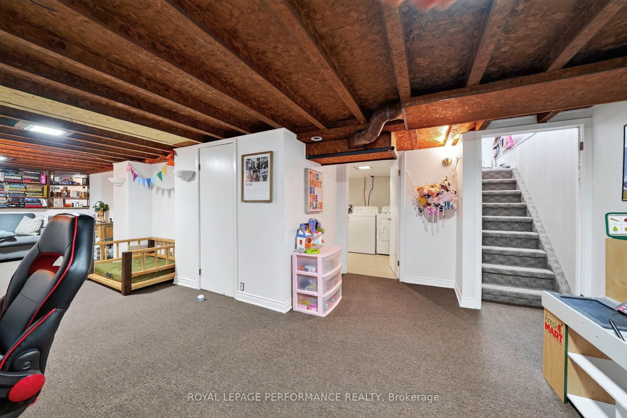 1404 Gallinger Avenue
